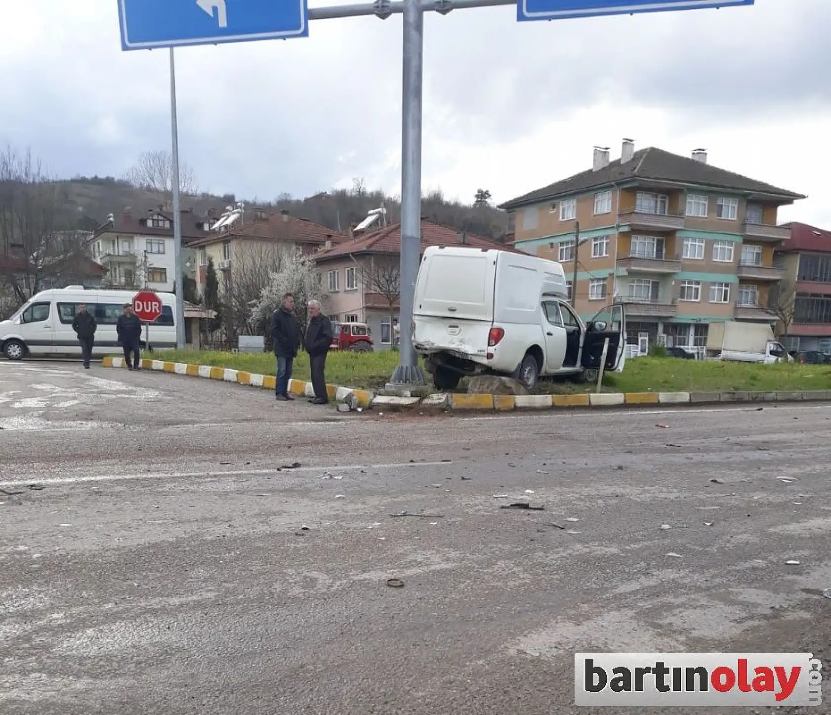 Organize kavşağında kaza