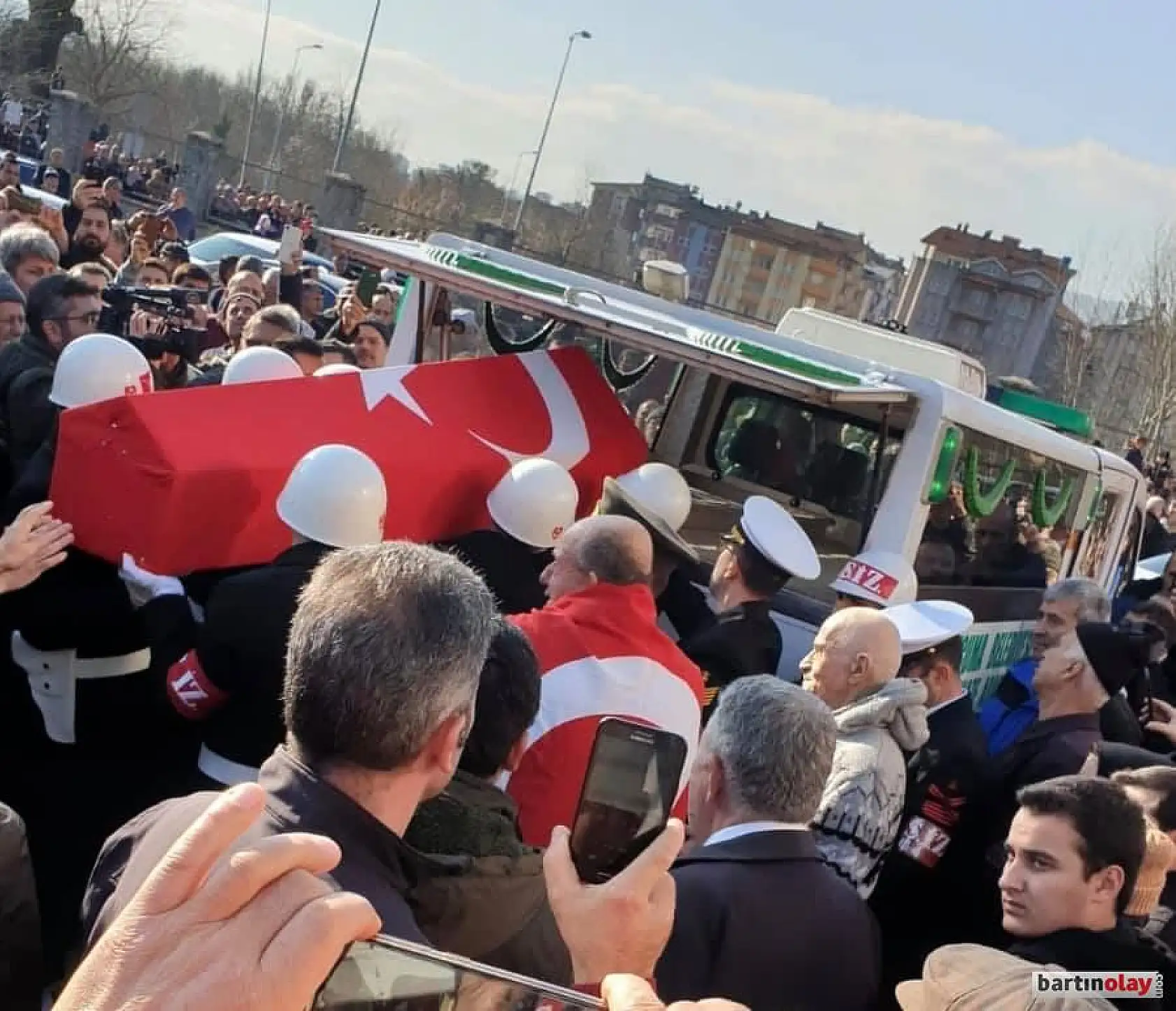 Şehit Er, son yolculuğuna uğurlandı