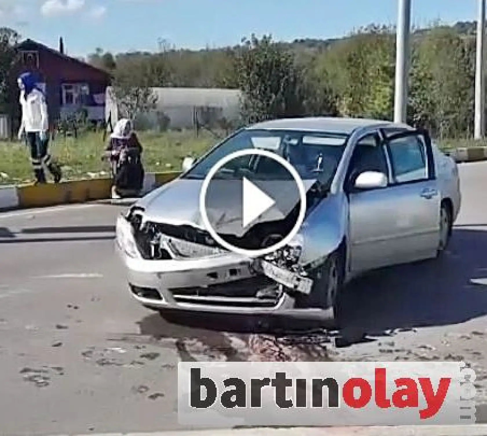 Terminal kavşağında kaza