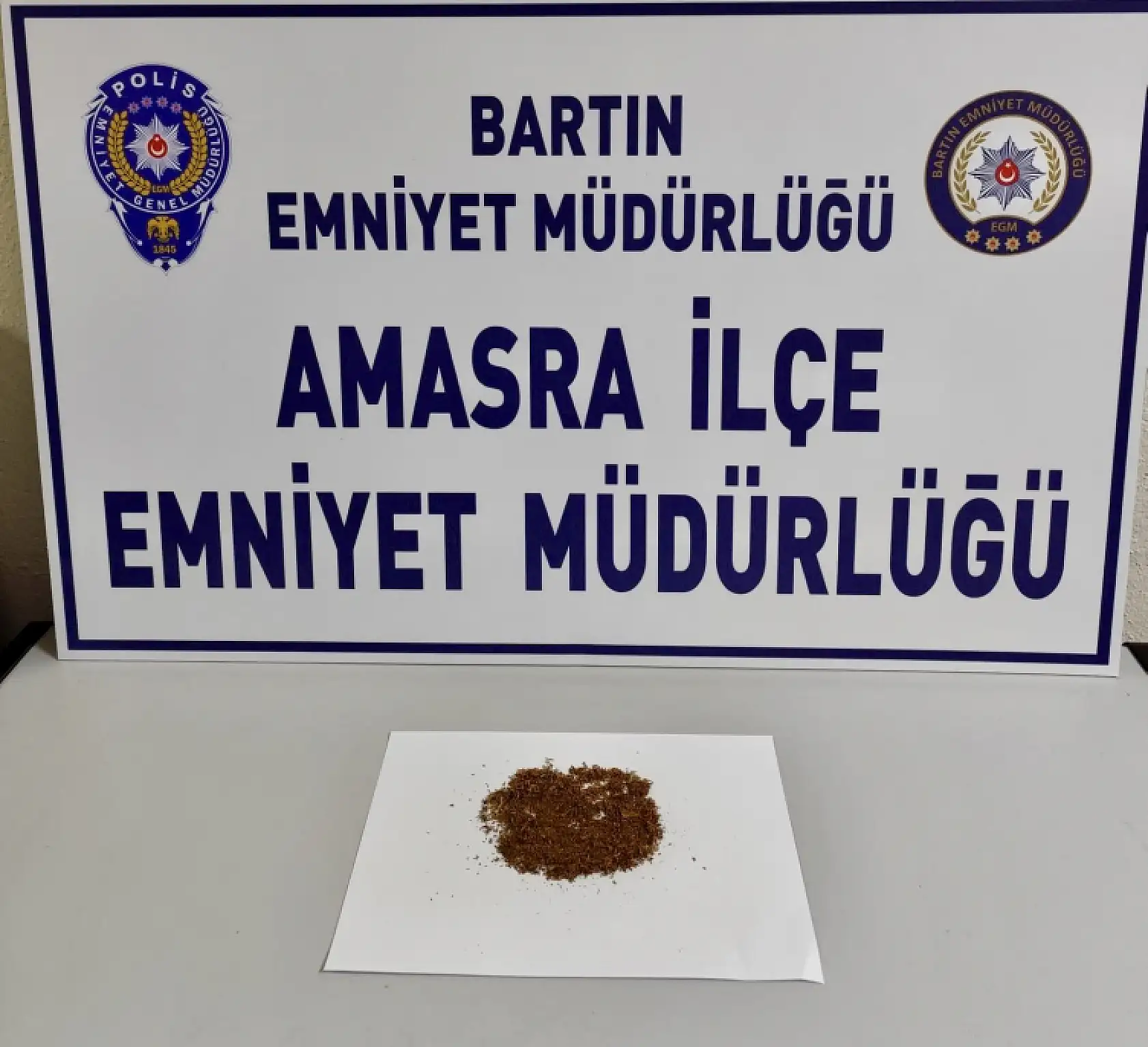 Şüpheli araçta uyuşturucu alarmı