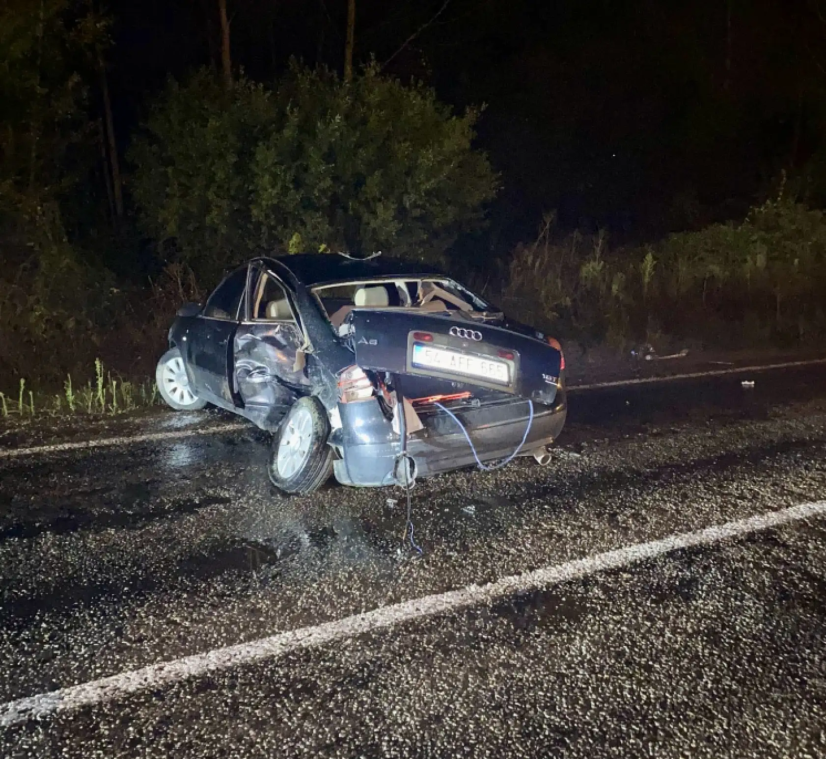 Kozcağız yolunda kafa kafaya çarpışma