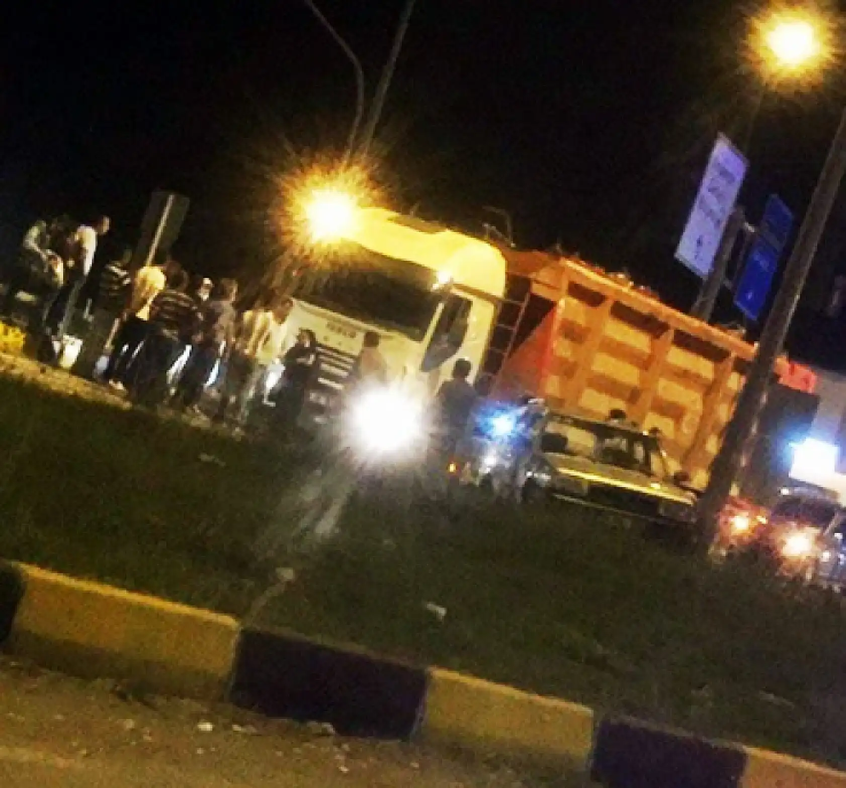 Organize kavşağında kaza