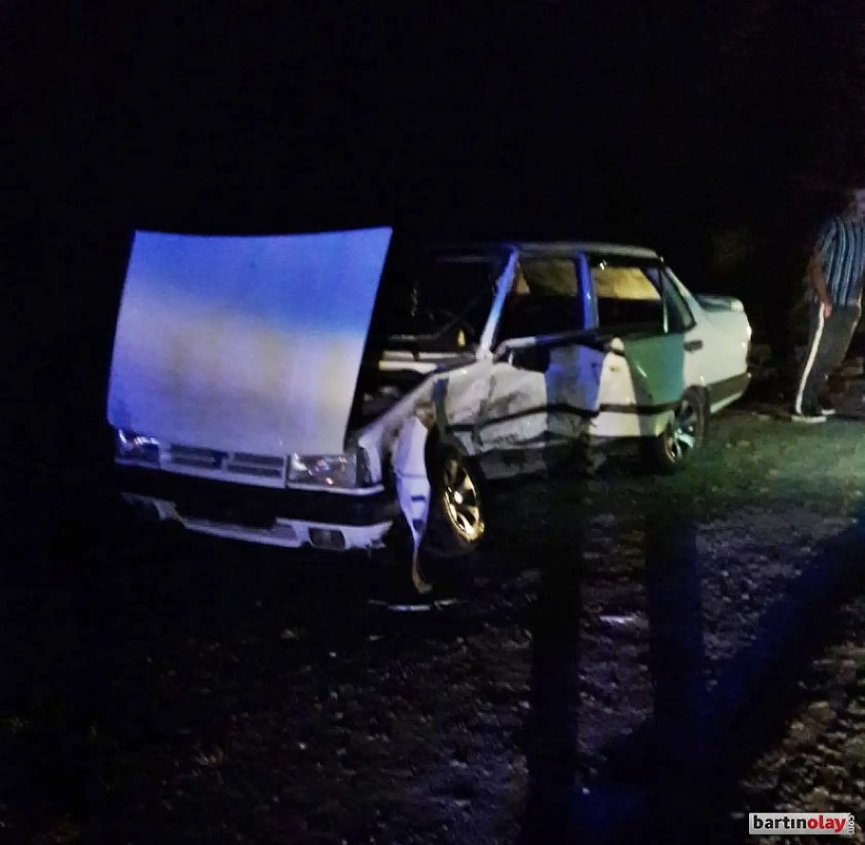 Zincirleme kaza, 3 araç çarpıştı