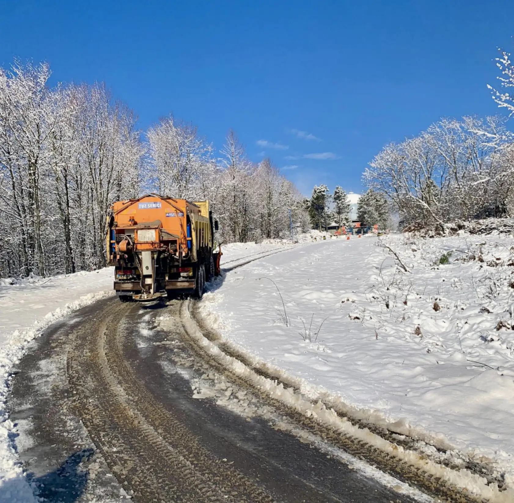 Bartın'da 60 köy yolu ulaşıma kapandı