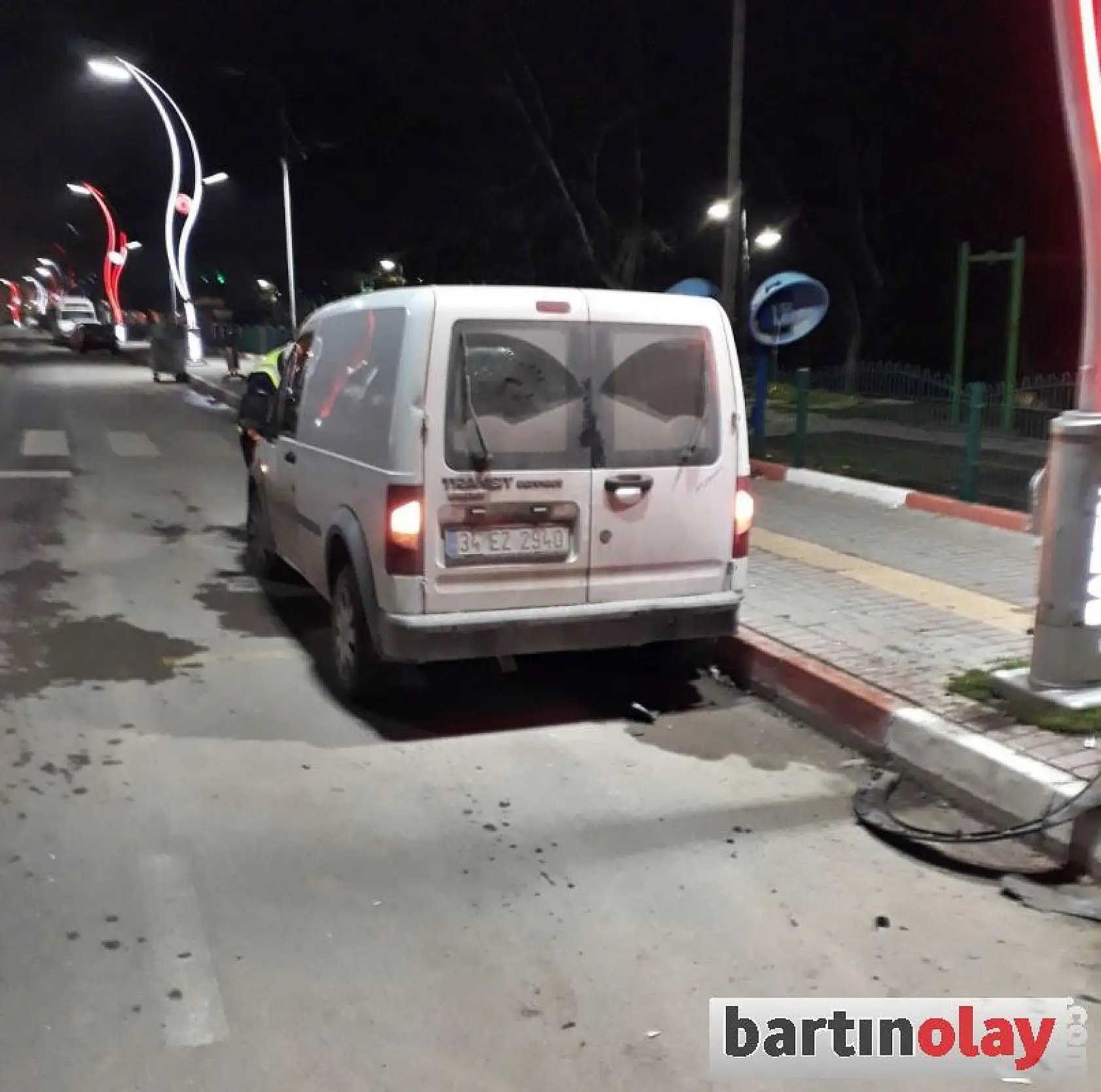 Gece 2 kaza birden oldu