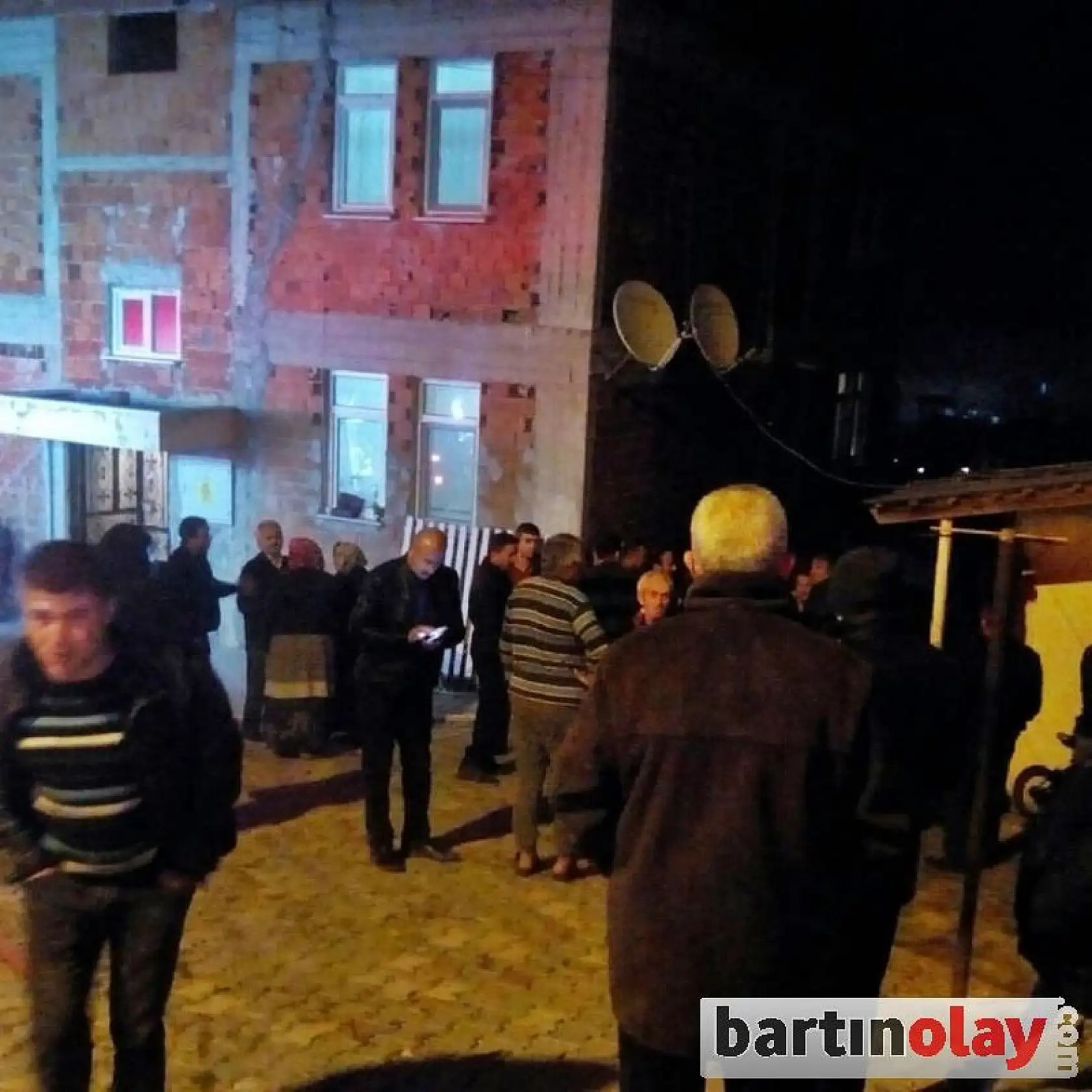 Samanlıkta Çıkan Yangın Korkuttu