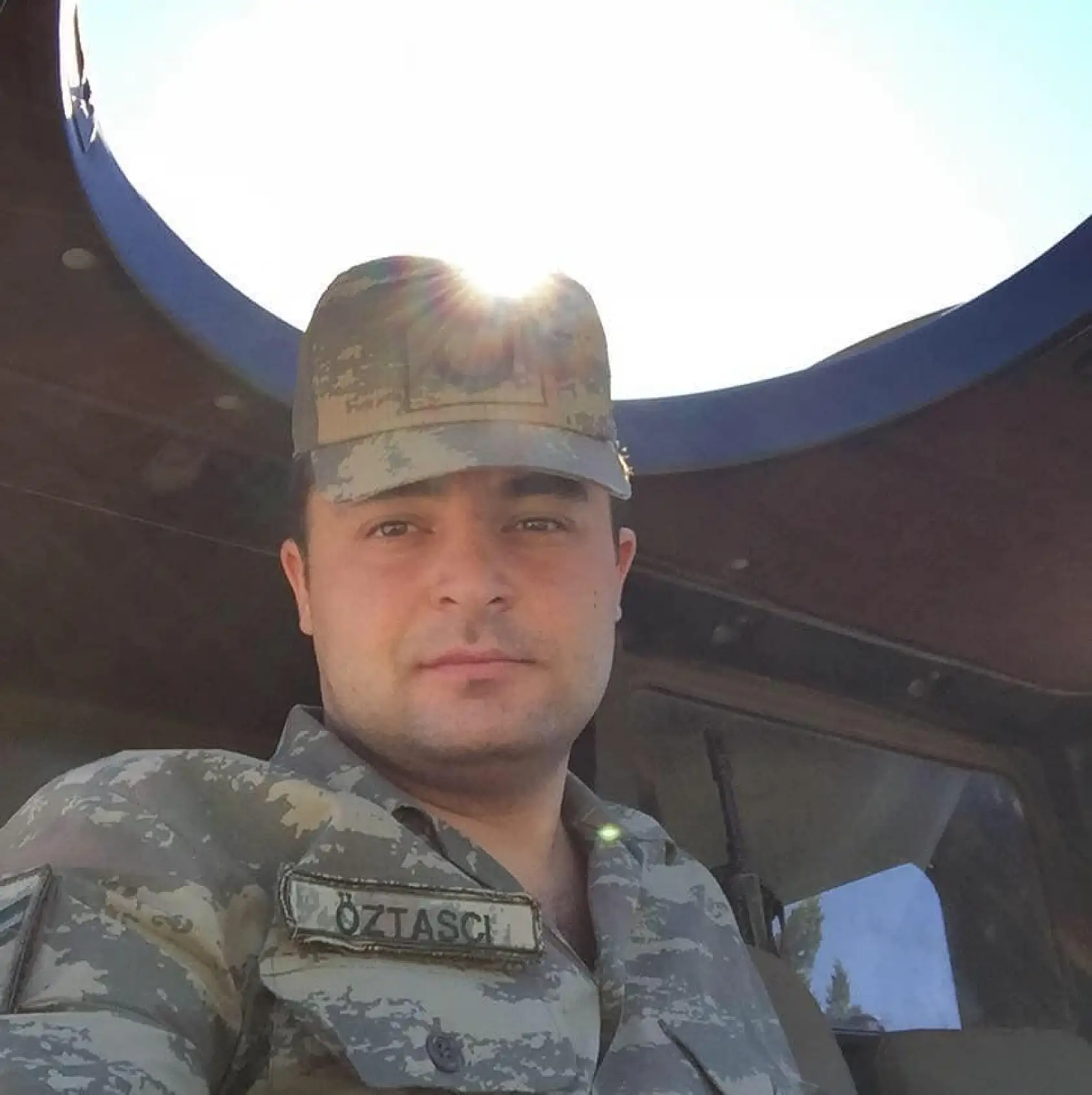 Ters yöne girdi, otobüsle çarpıştı