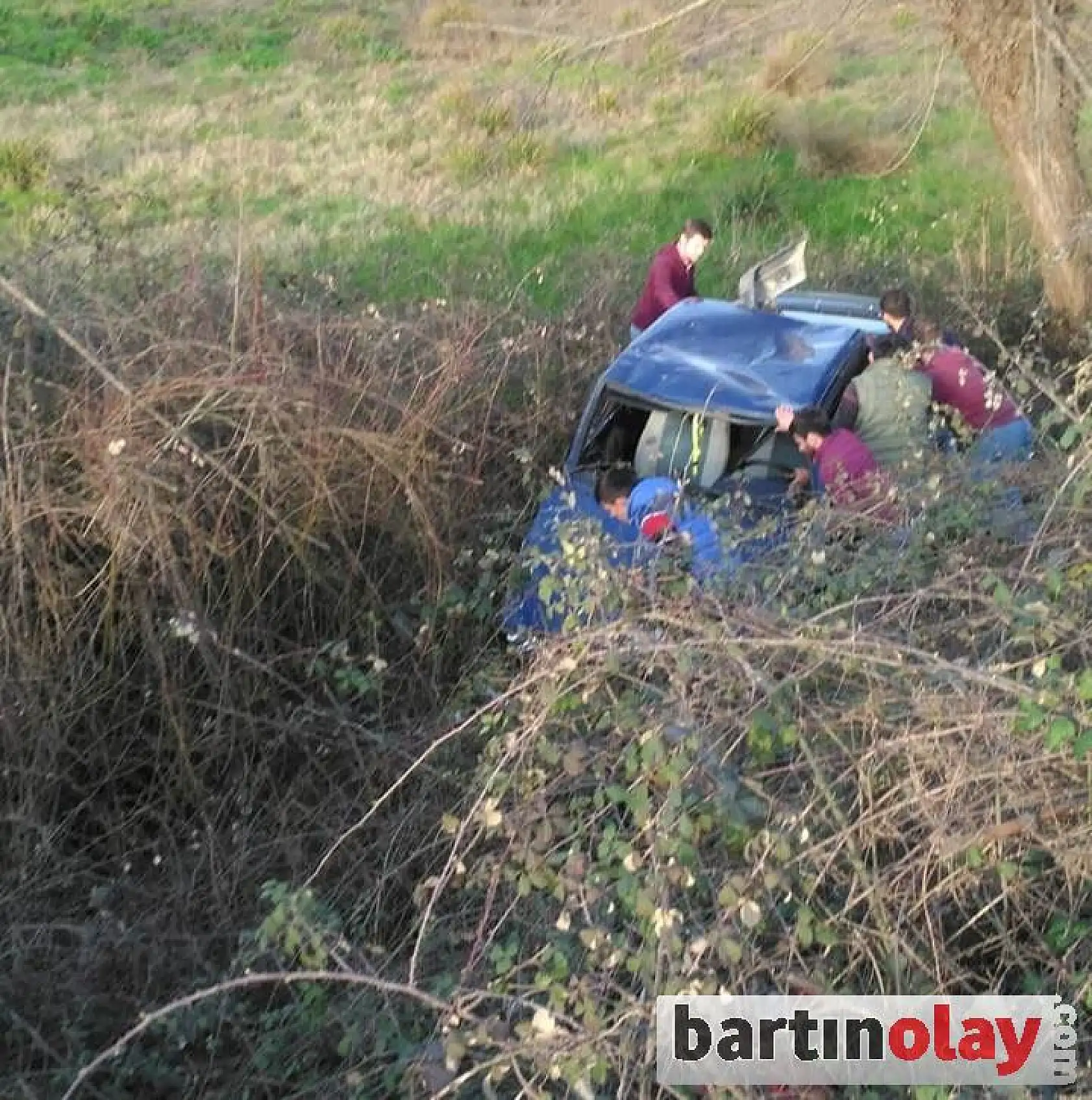 Şarampole yuvarlandı