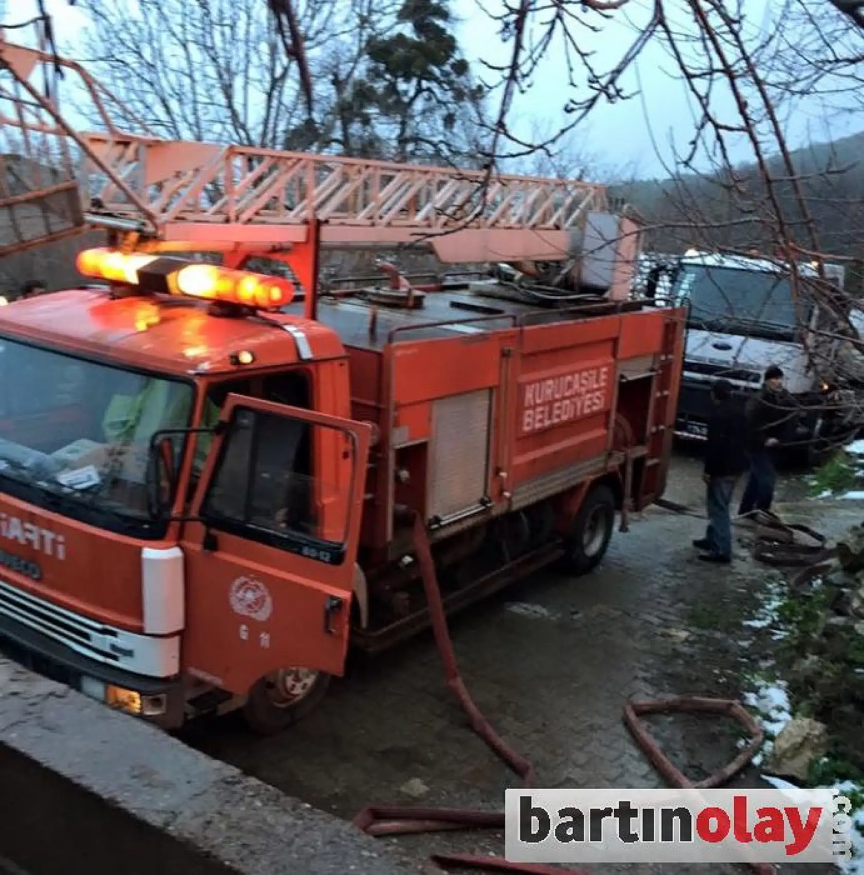 Kurucaşile'de av tamamen yandı