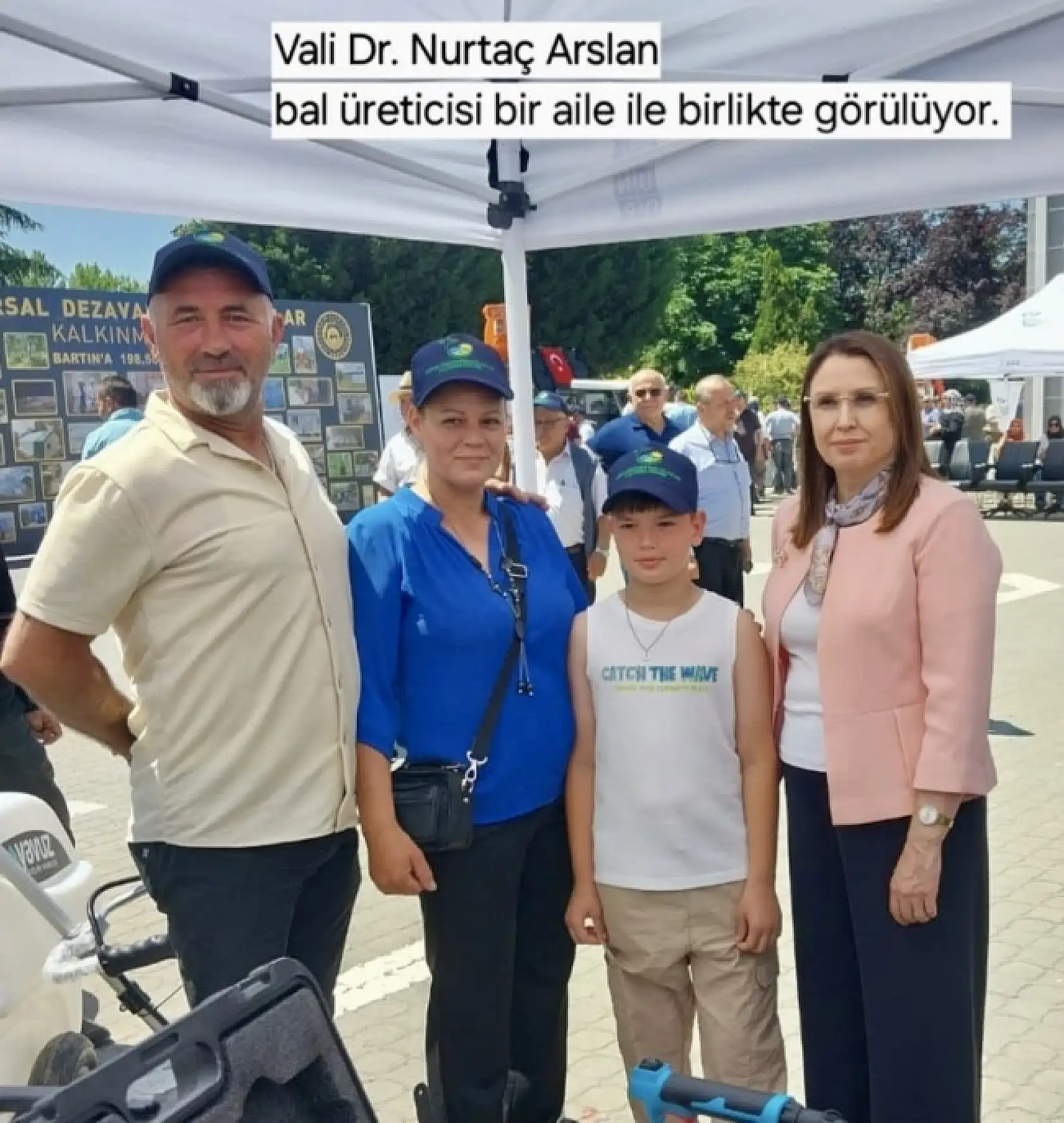 Valimiz var halkın içinde