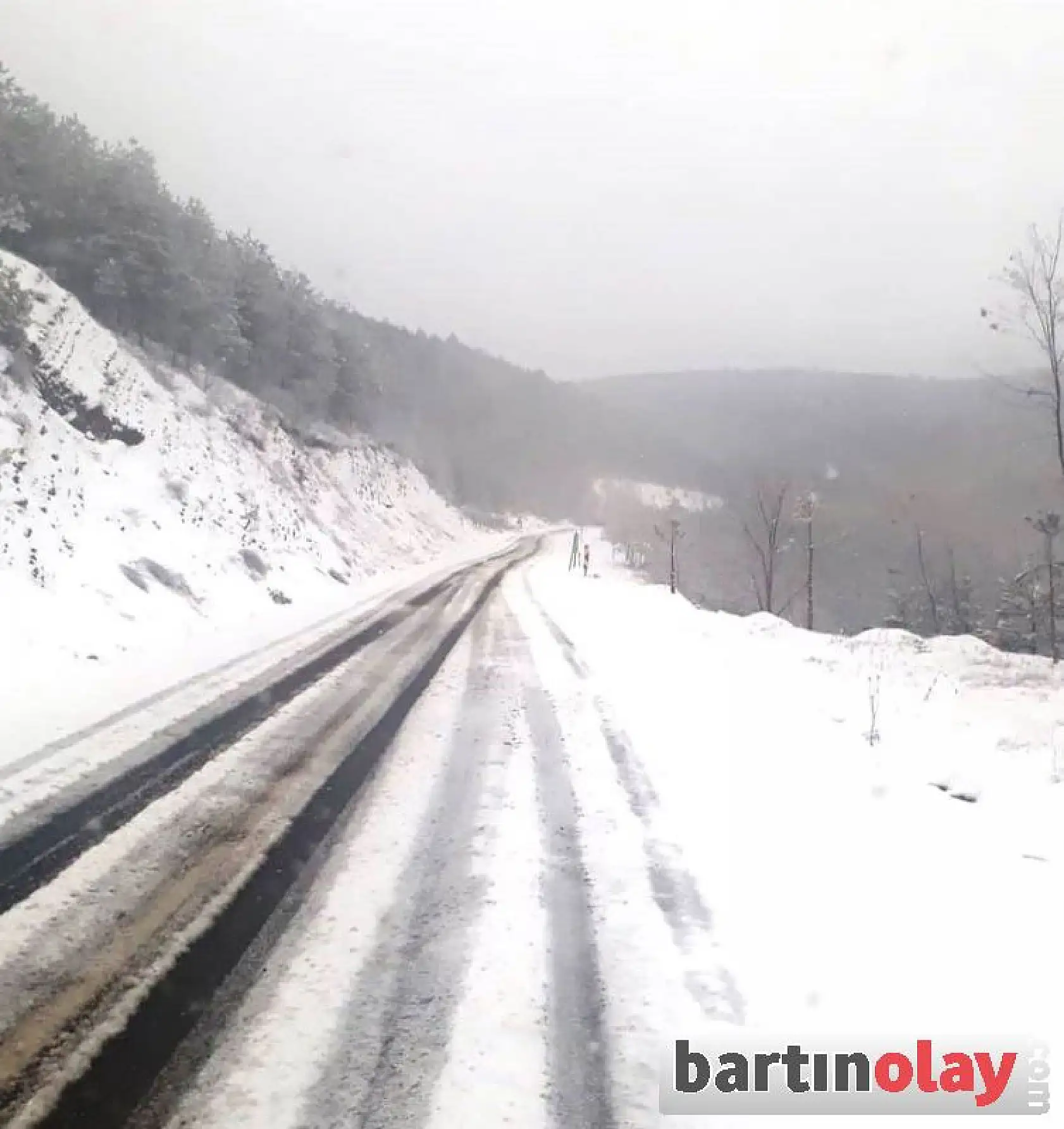 Bartın'da yüksek kesimlere kar yağdı