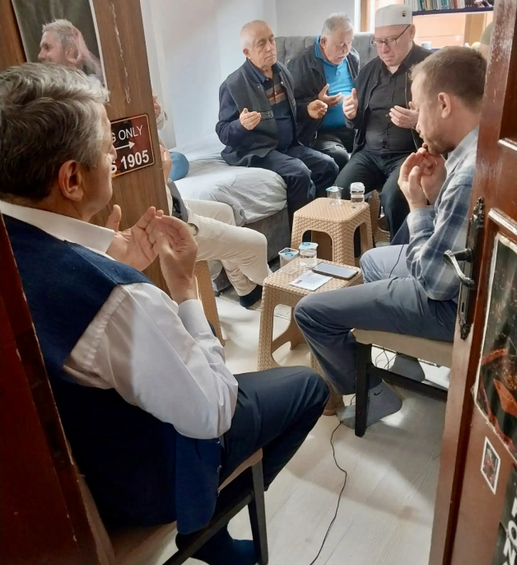 Cemal Akın hep içinde halkın