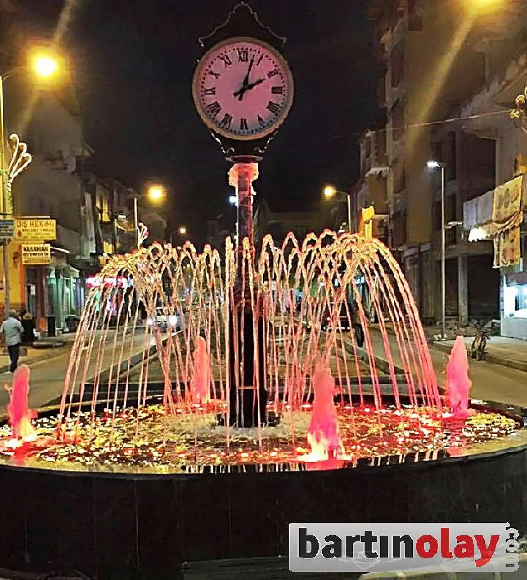 Kozcağız göz kamaştırıyor