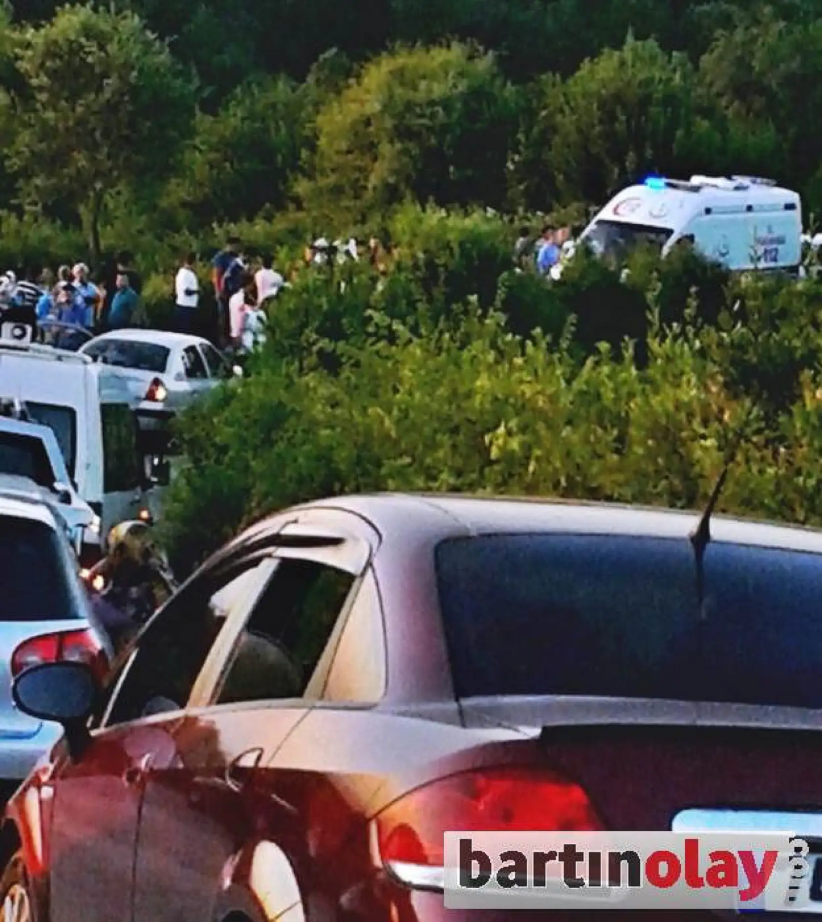 Motosiklet İle Otomobil Çarpıştı