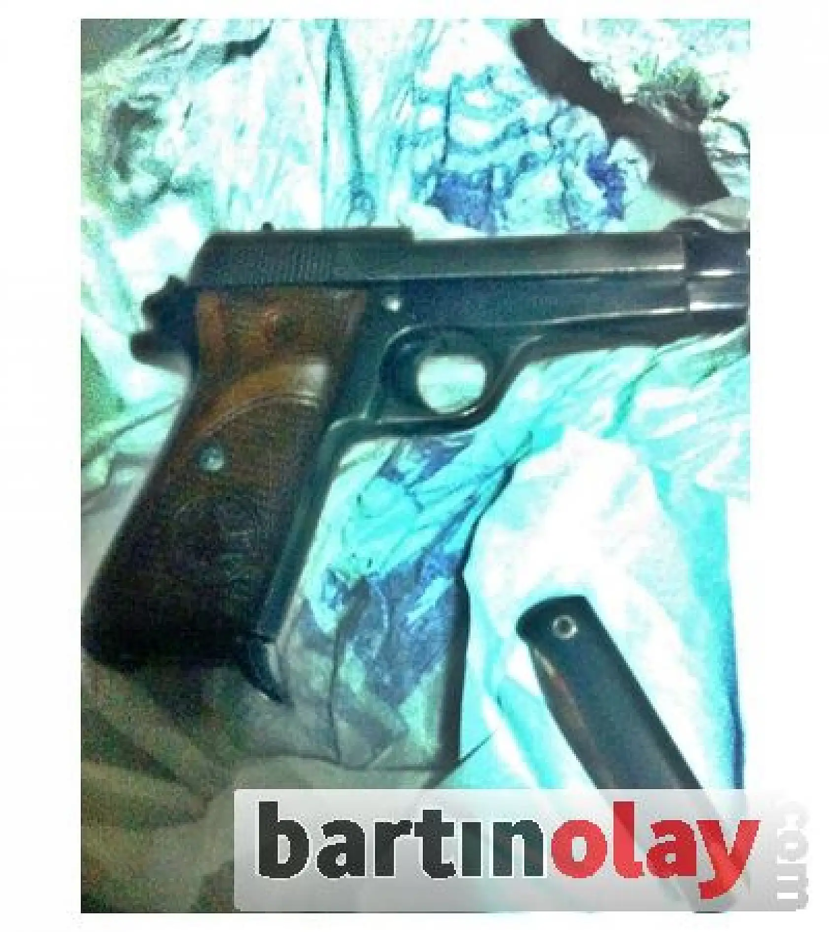 Taramalı tüfek ve silahlar ele geçirildi