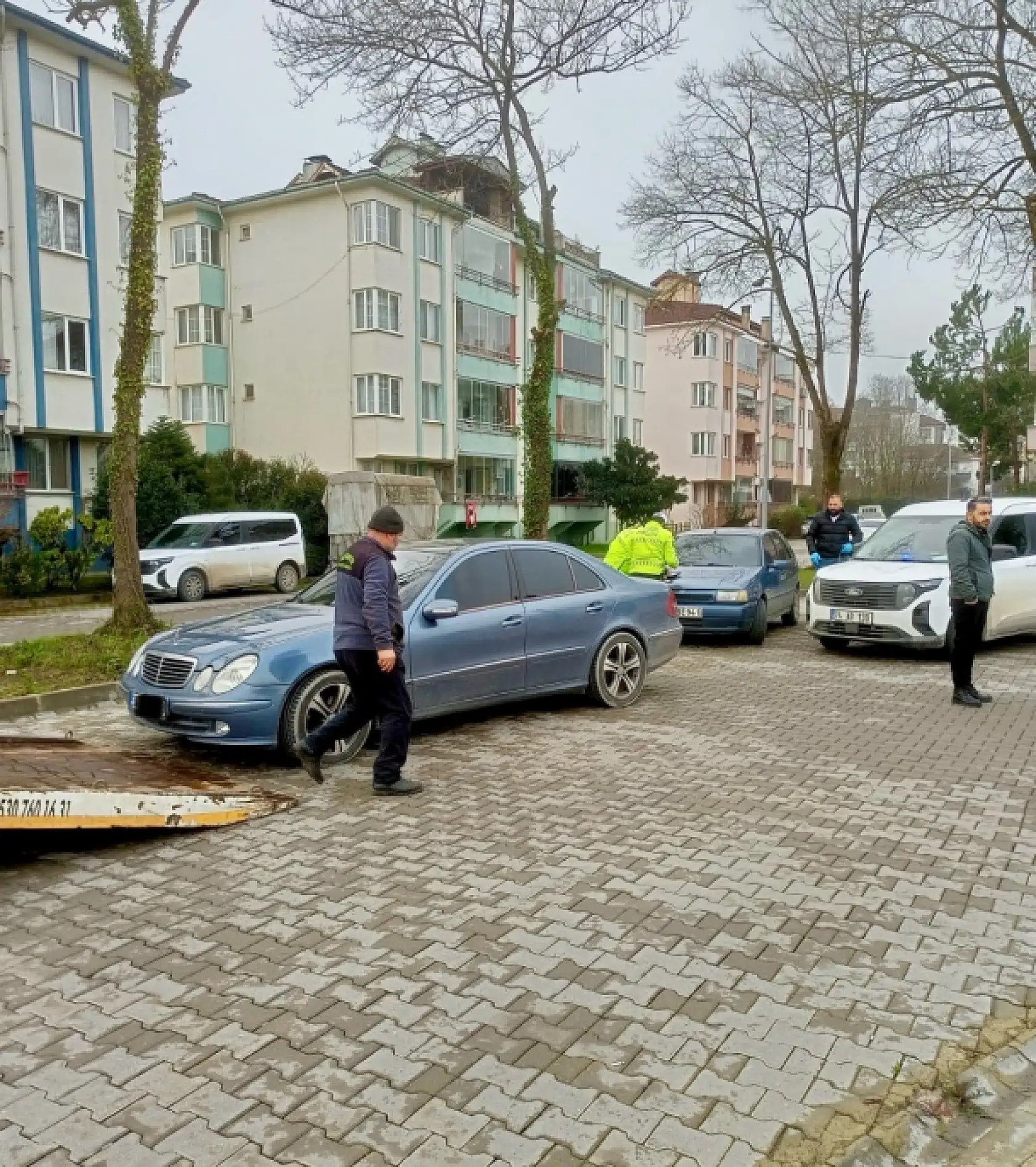 Adliye Çıkışında Bıçaklı kavga