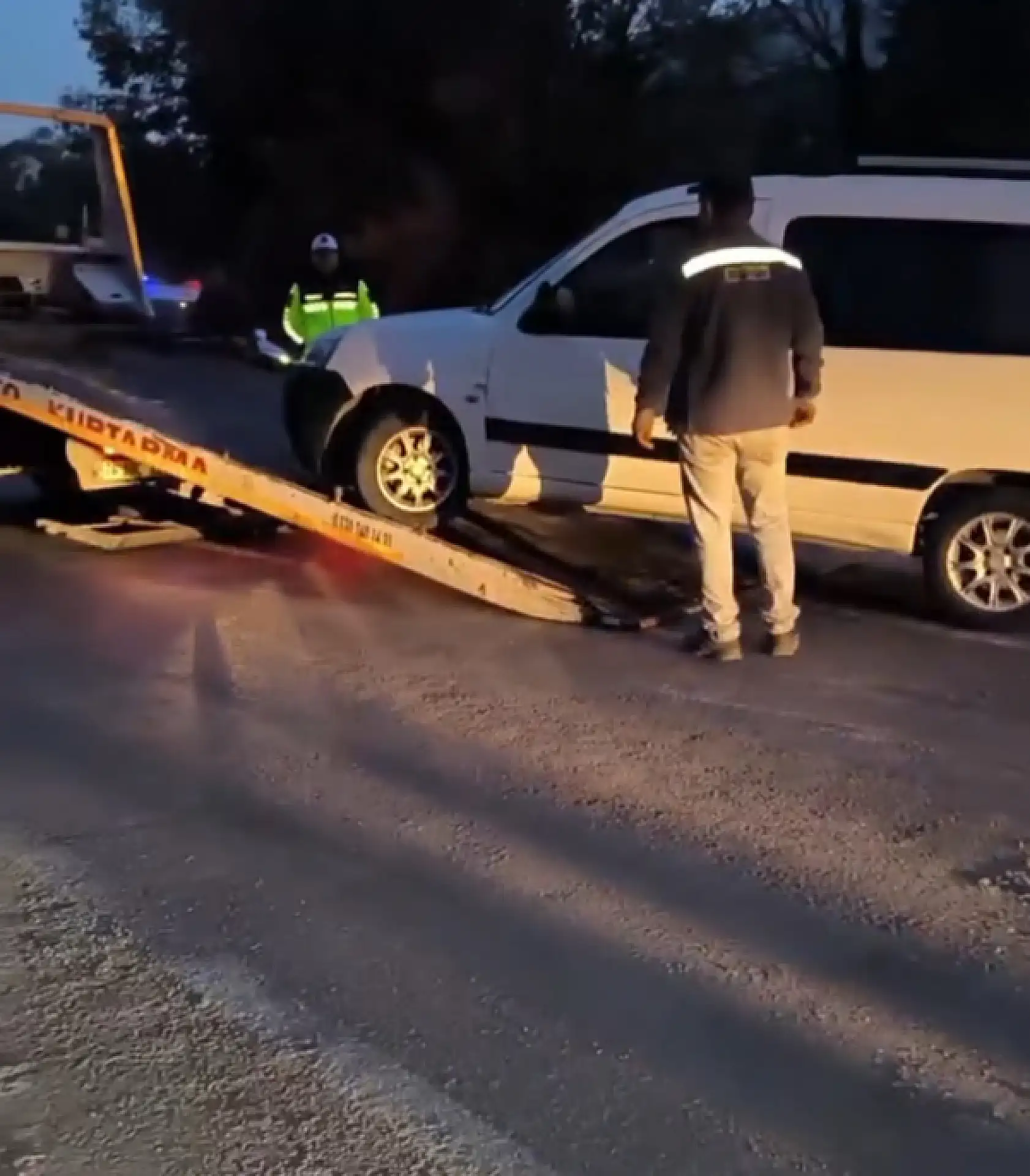 İnkumu yolunda kaza: 8 yaralı