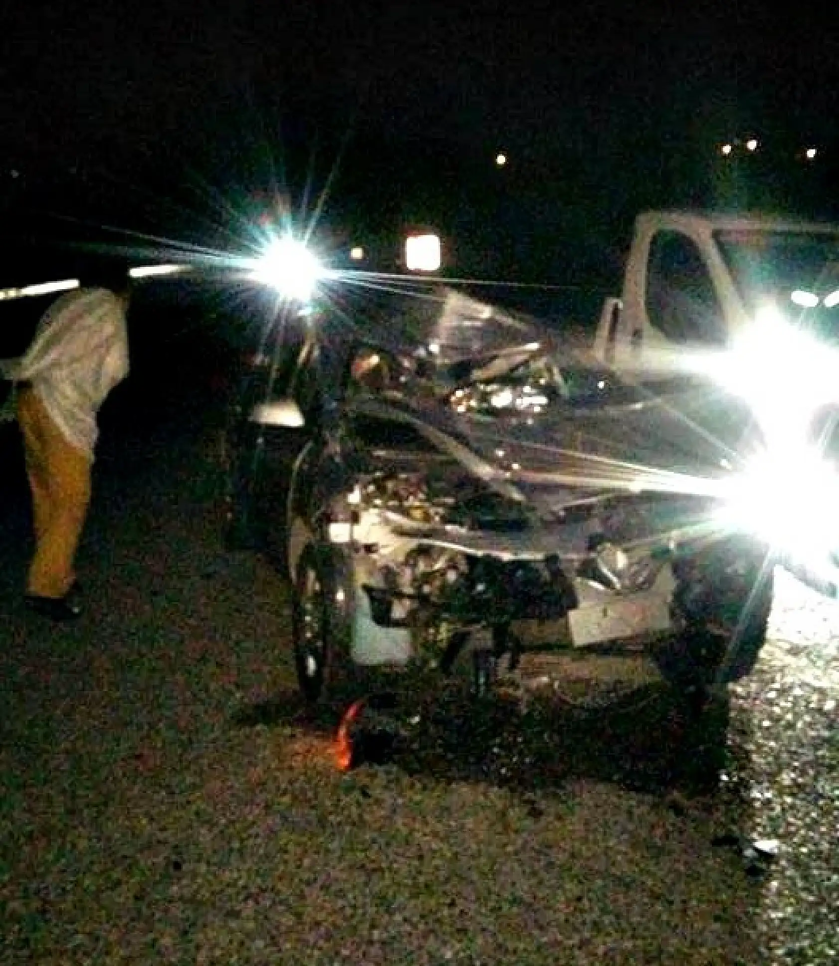 Hayvana çarpan otomobil hurdaya döndü, 1 yaralı