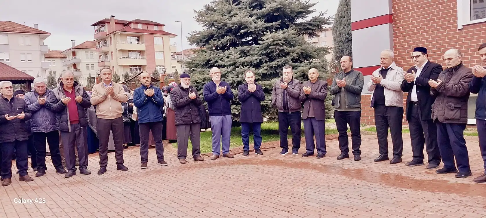 Hisar turizm ile umreye gittiler