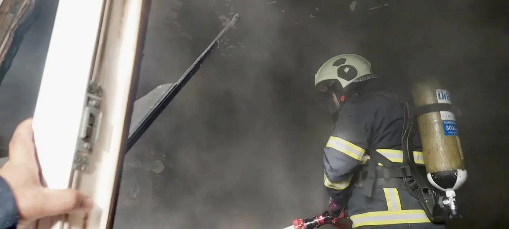 Köyde sobadan kaynaklı yangın