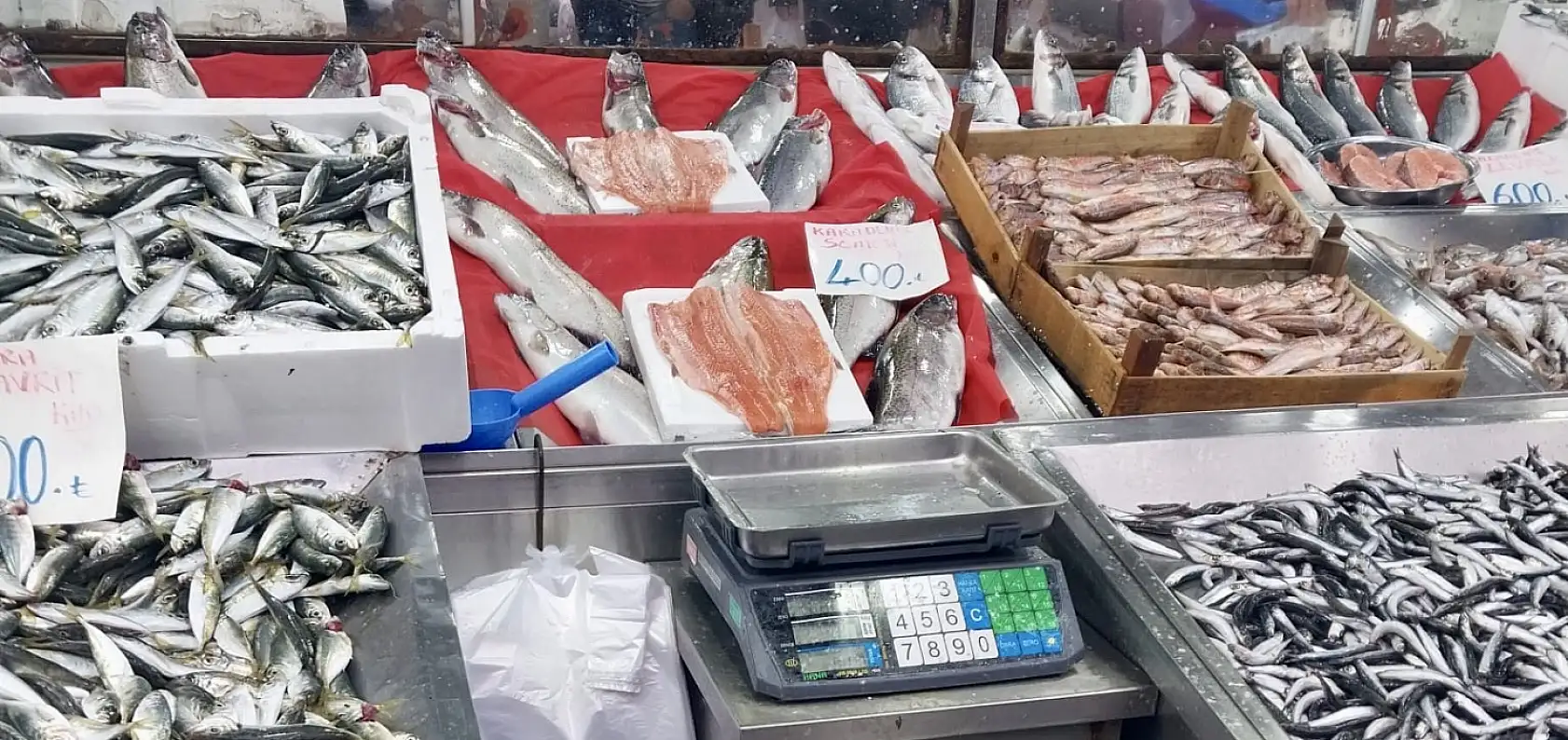 Tezgahlarda cuma bereketi