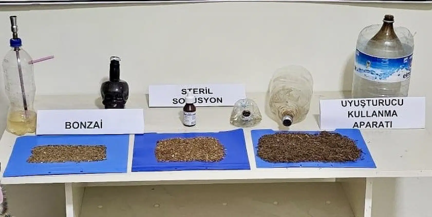 Jandarmadan zehir tacirlerine darbe