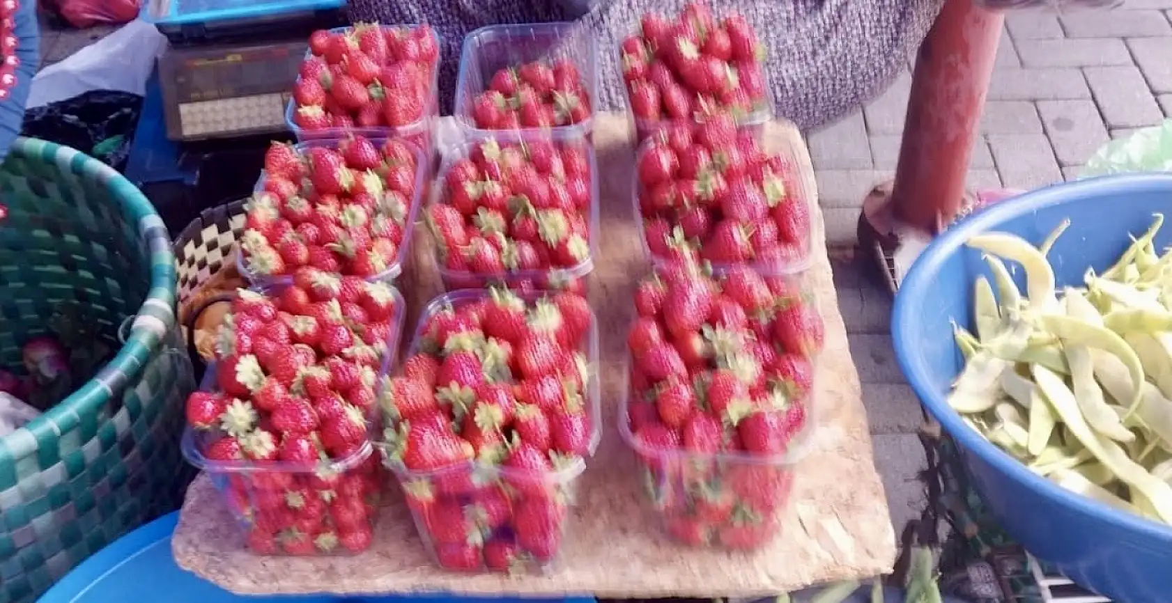 Pazarda hem hareket hem bereket