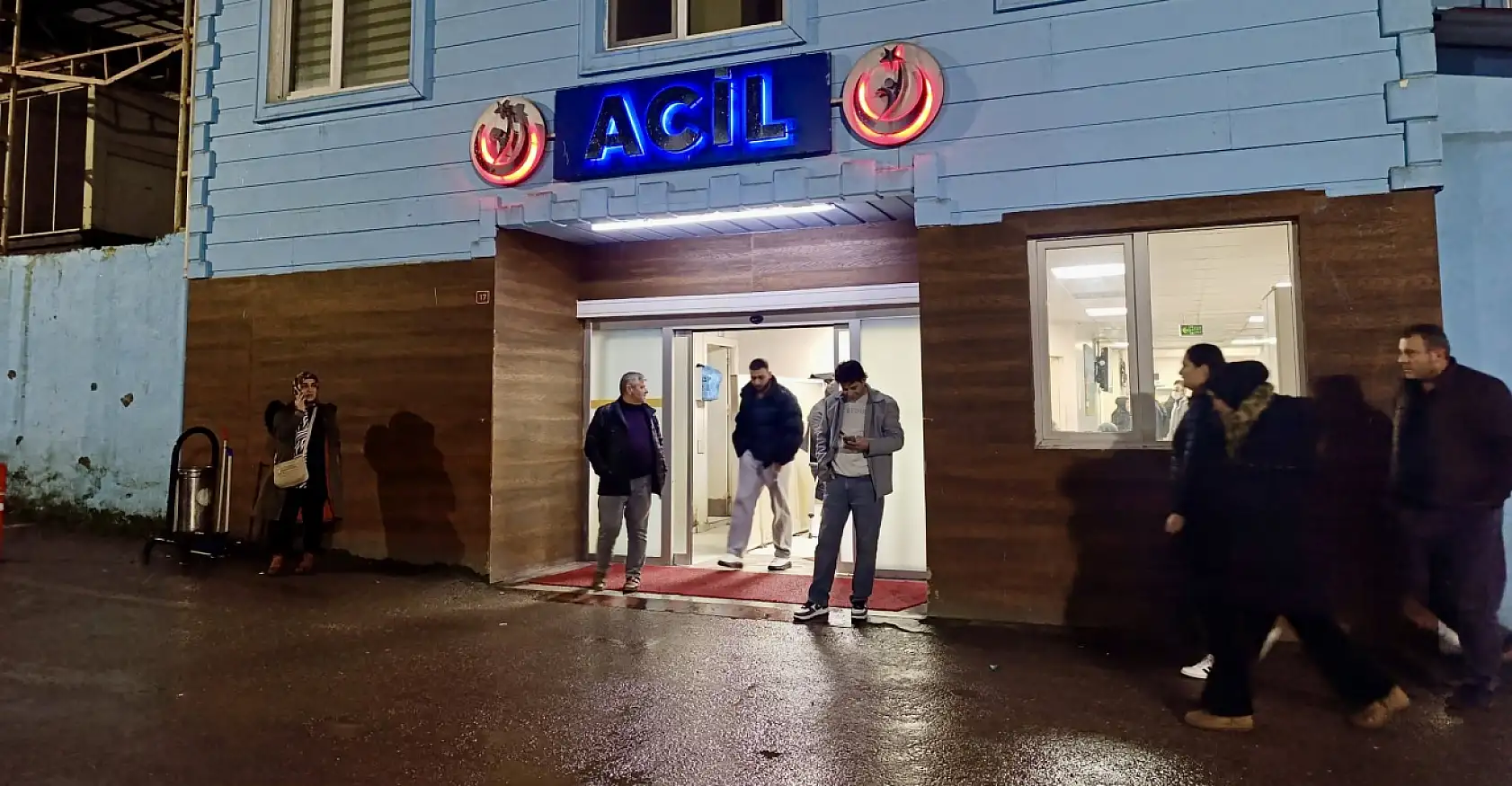 15 kişi hastanelik oldu