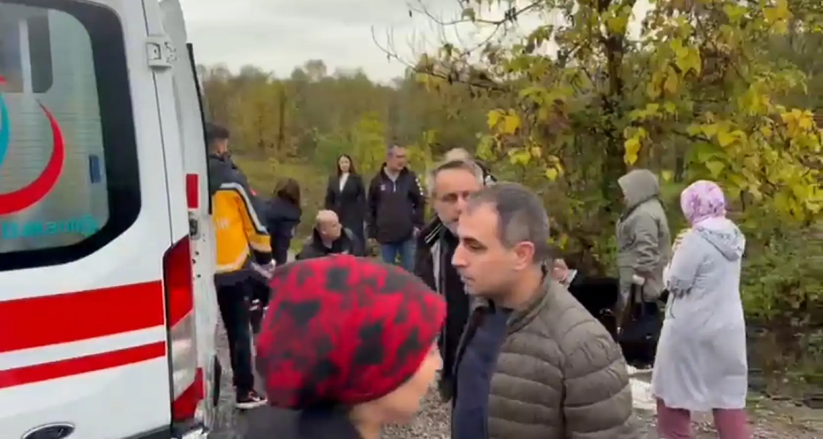 Bartın'da işçi servisi devrildi: 1 ölü 19 yaralı