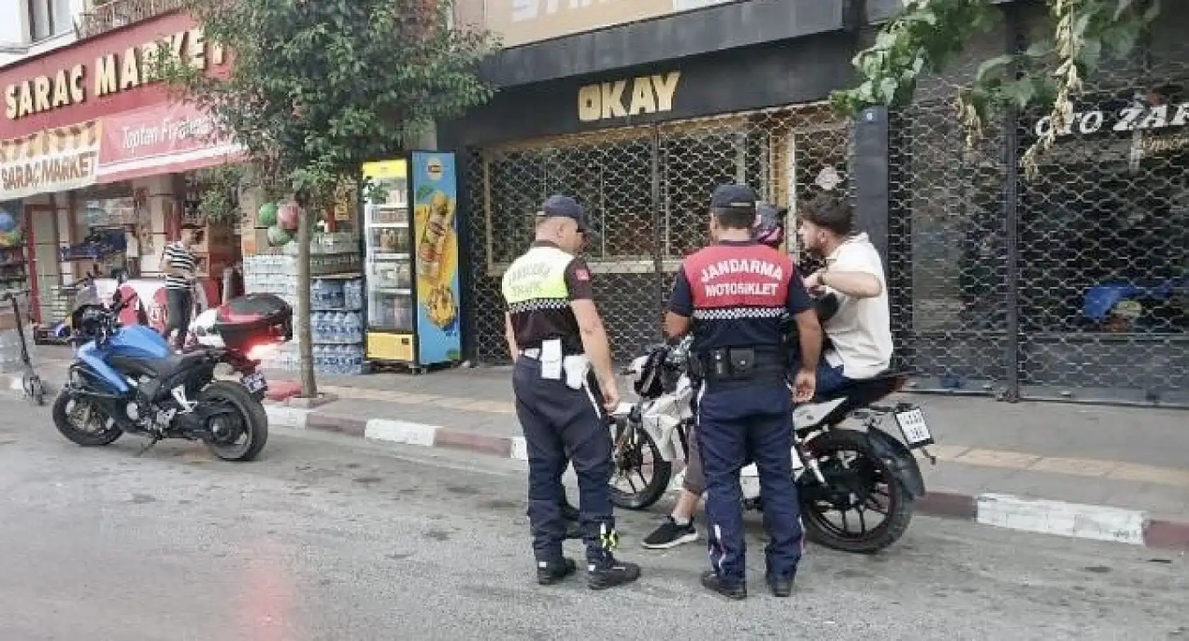 Ekipler tek tek durdurdu