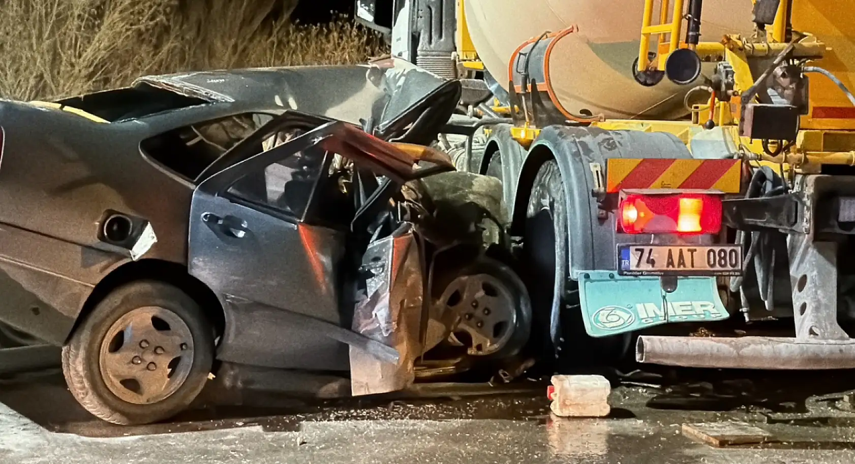 İnkumu yolunda feci kaza