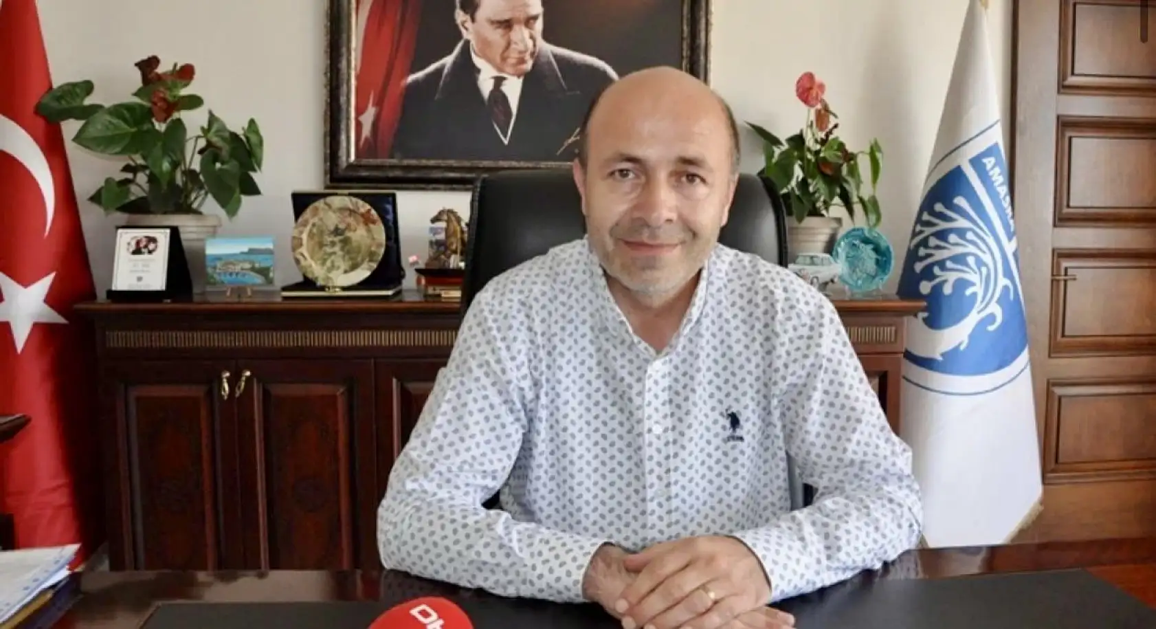 Atıklar denize akıyor