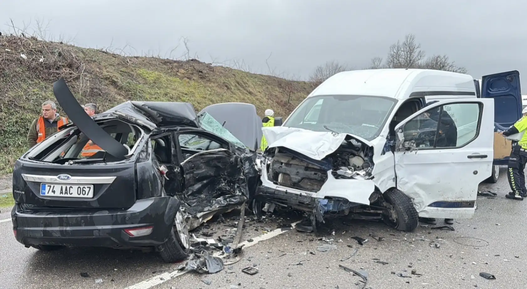 Bartın-Çaycuma yolunda feci kaza: 1 Ölü