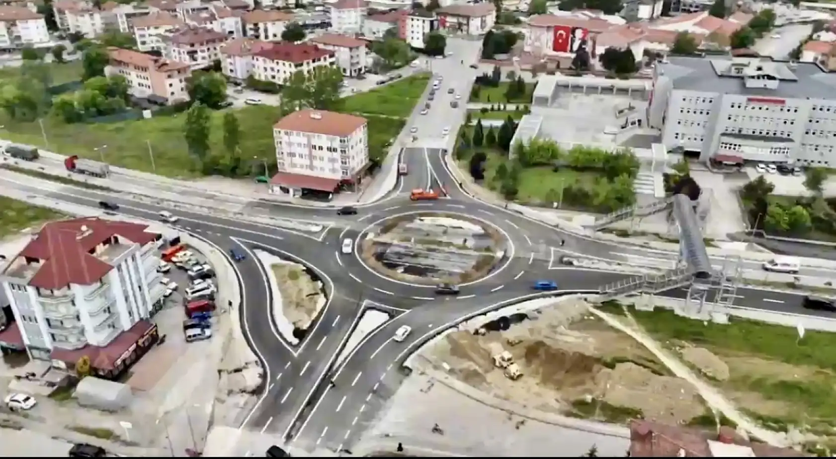 Valilik yanındaki Akıllı Kavşak tamamlandı