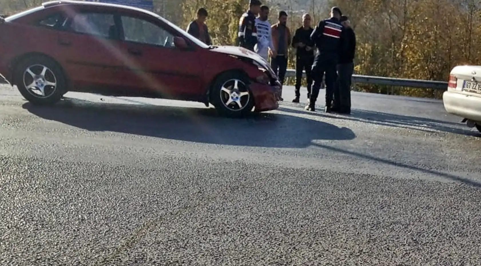 Bu kavşakta kazalar bitmiyor