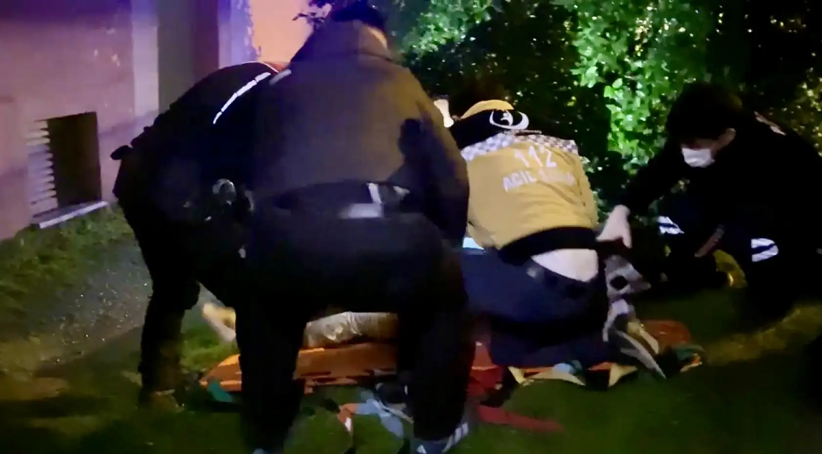 Genç Kız 5. Kattan Düştü