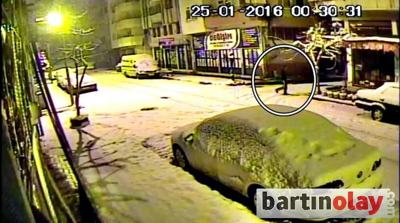 Kozcağız'da markette hırsızlık