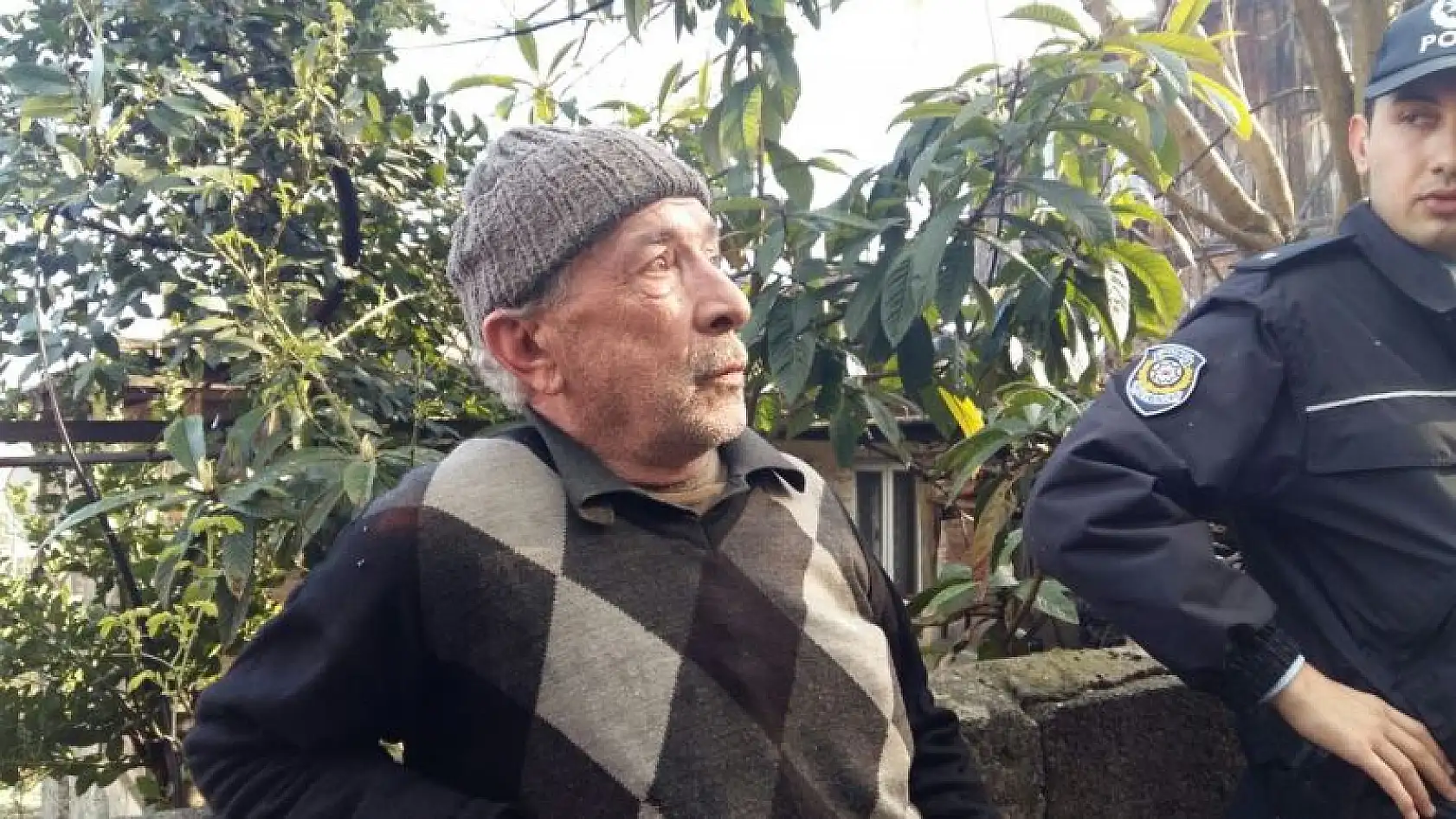 2 katlı ev alev alev yandı