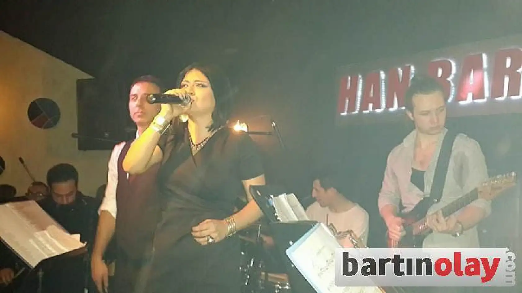 Ünlü sanatçı Bendeniz coşturdu