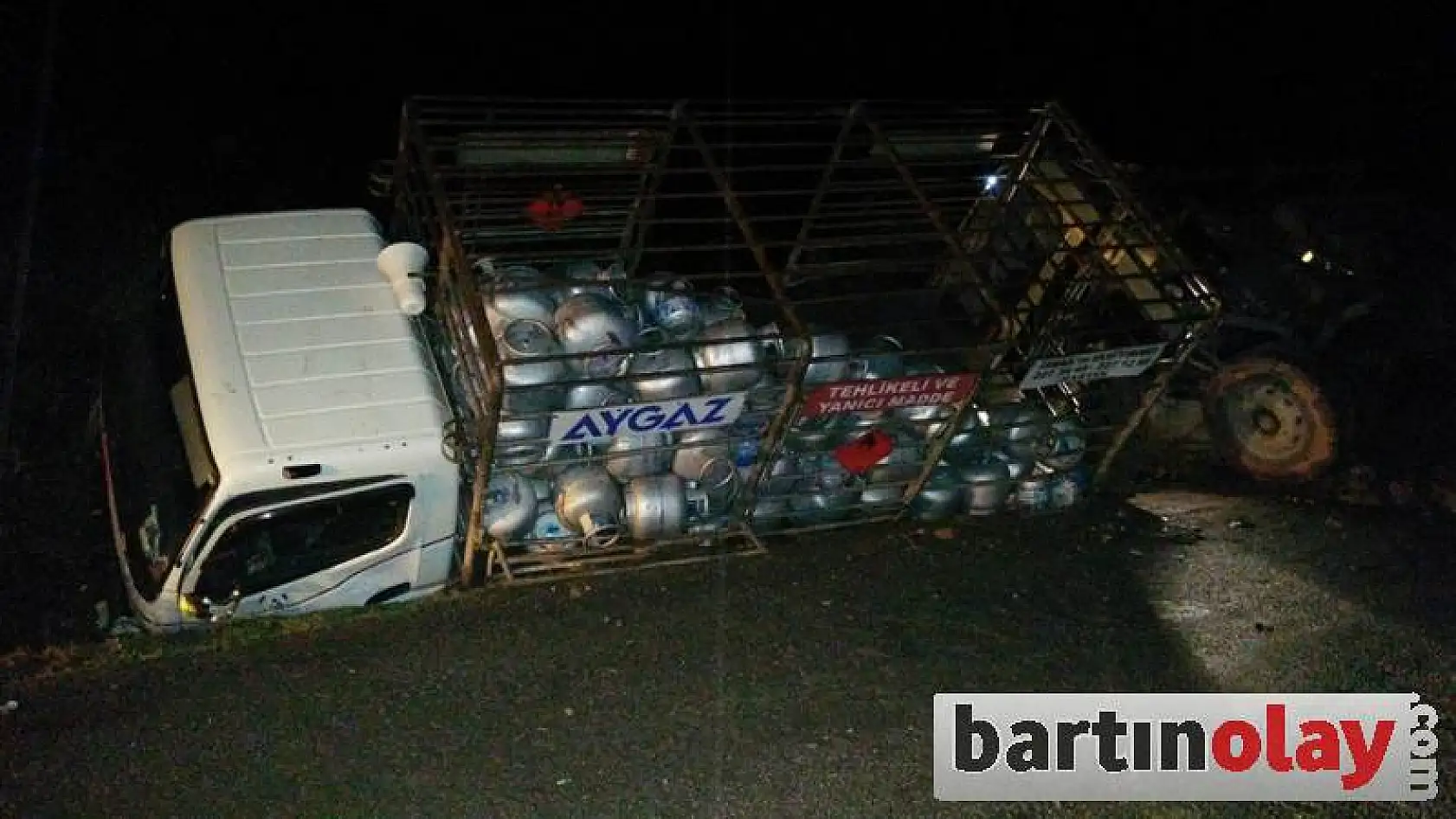 Freni patlayan kamyon dehşet saçtı