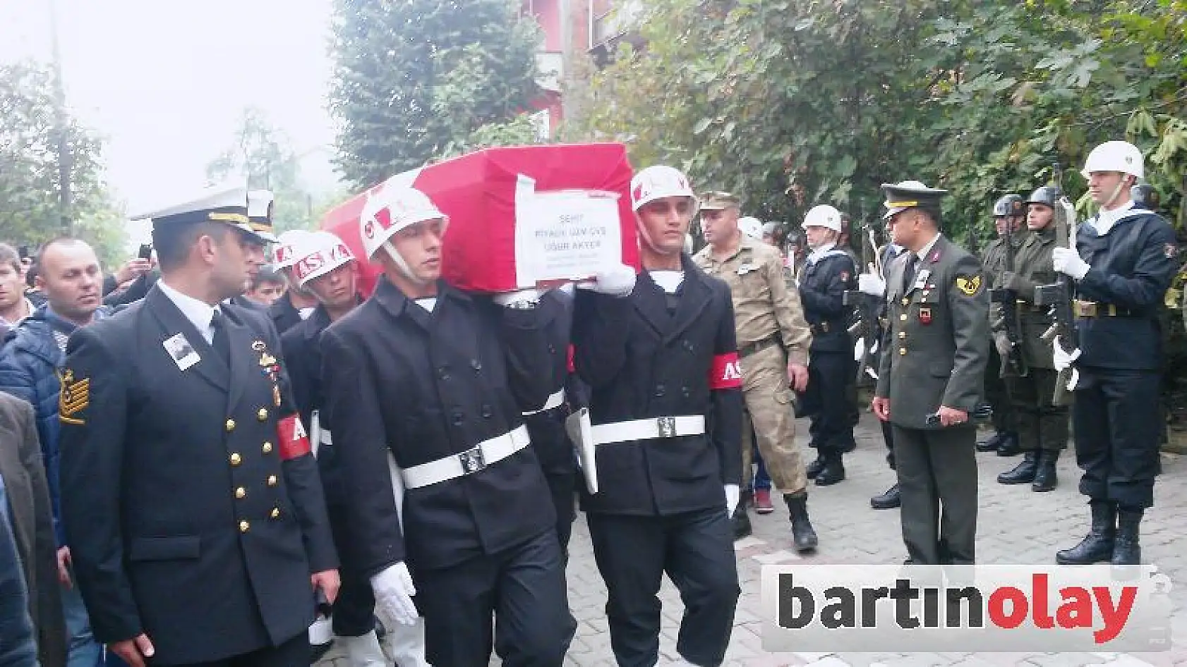 Bartın şehidini uğurladı