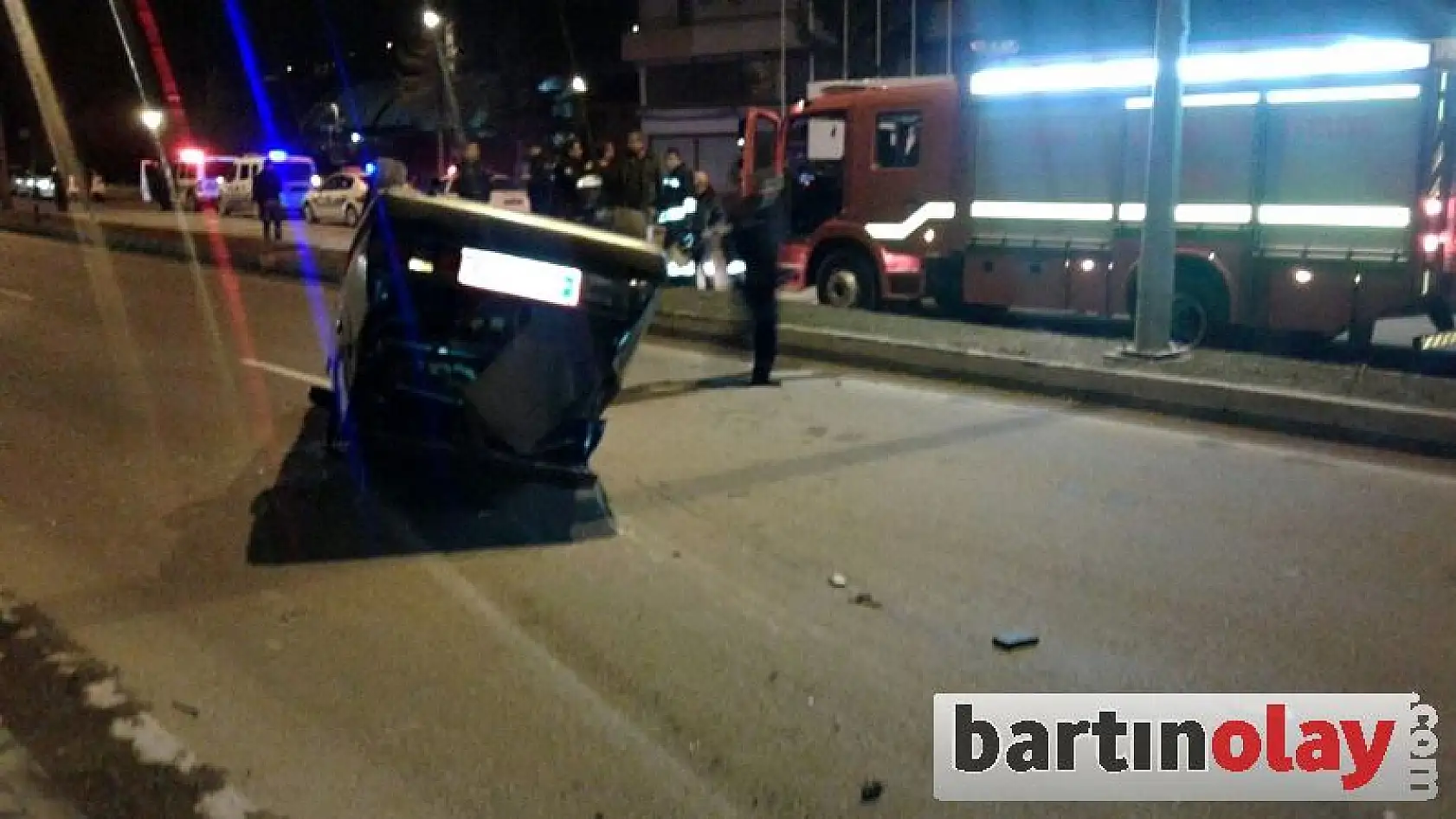 Kontrolden çıkan otomobil takla attı