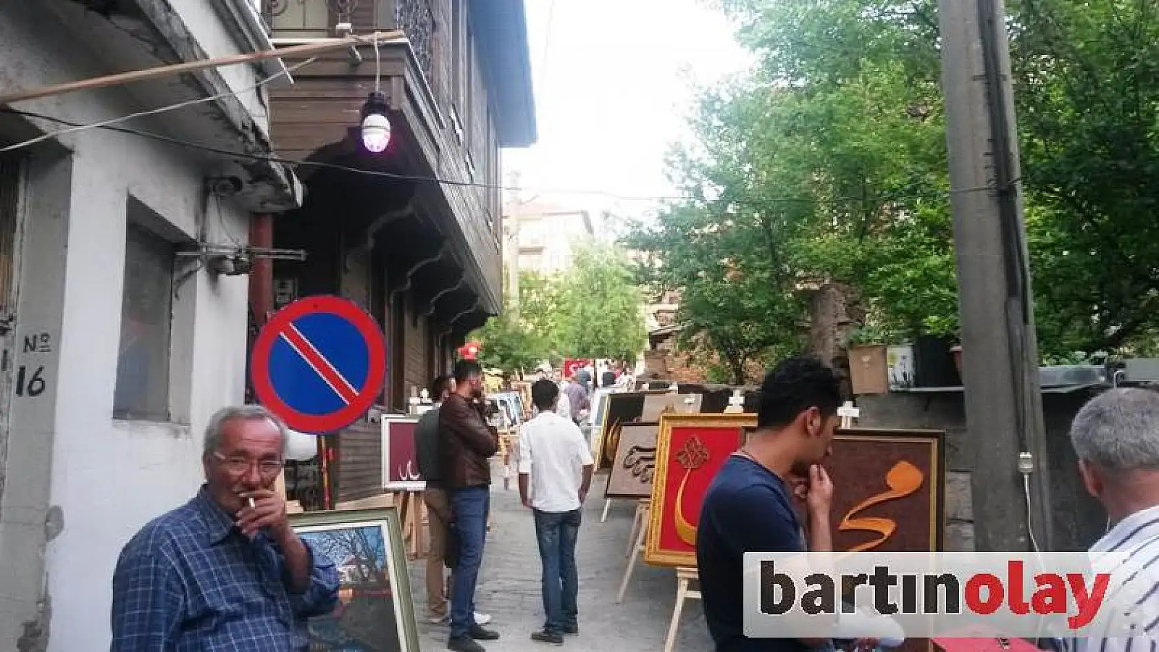 Bartın'da sokak sergisi beğenildi