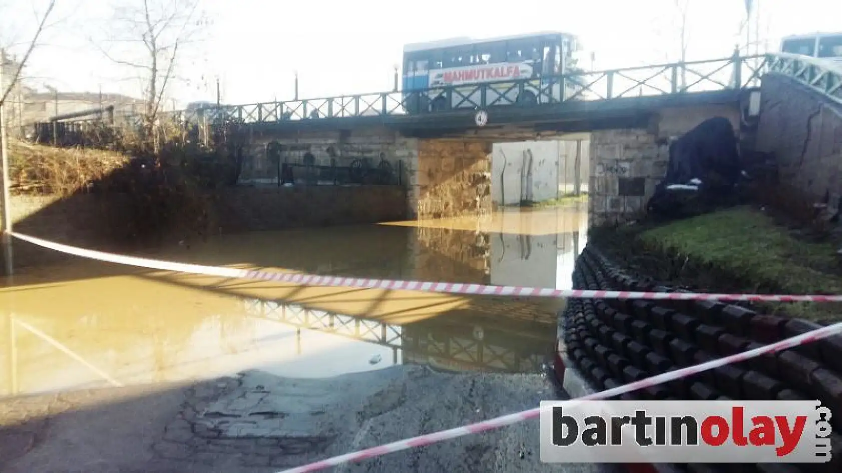 Bartın ırmağında tehlikeli yükseliş