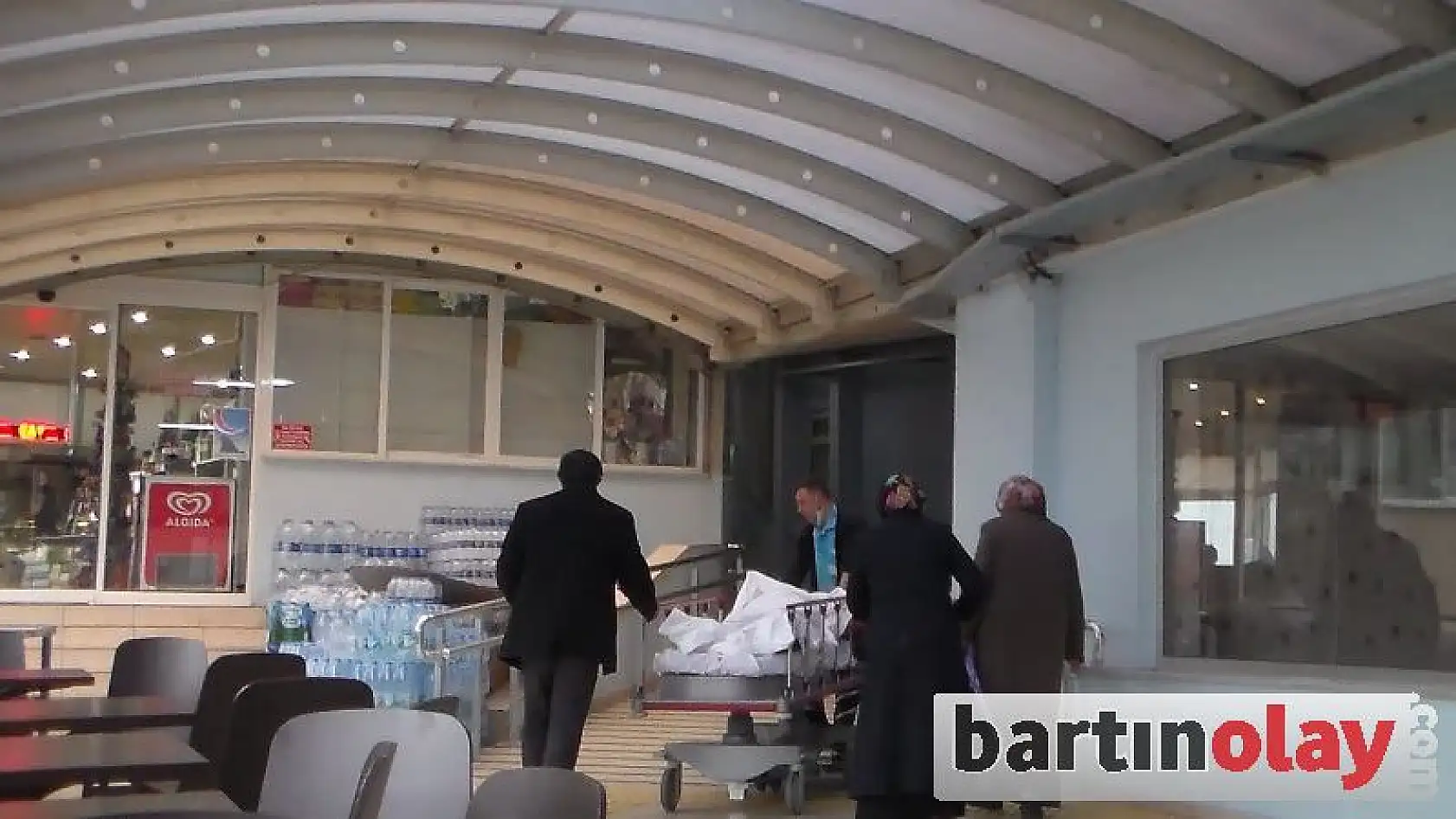 Ulus'ta Trafik Kazası, 4 Yaralı