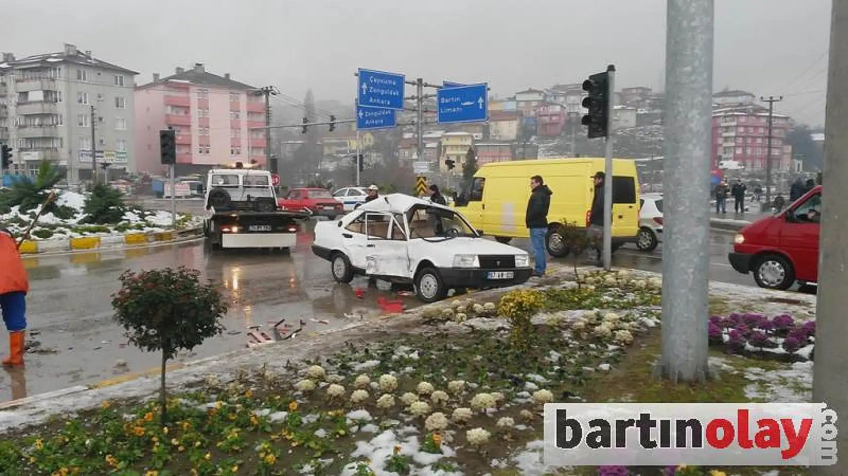 Çatmaca kavşağında feci kaza