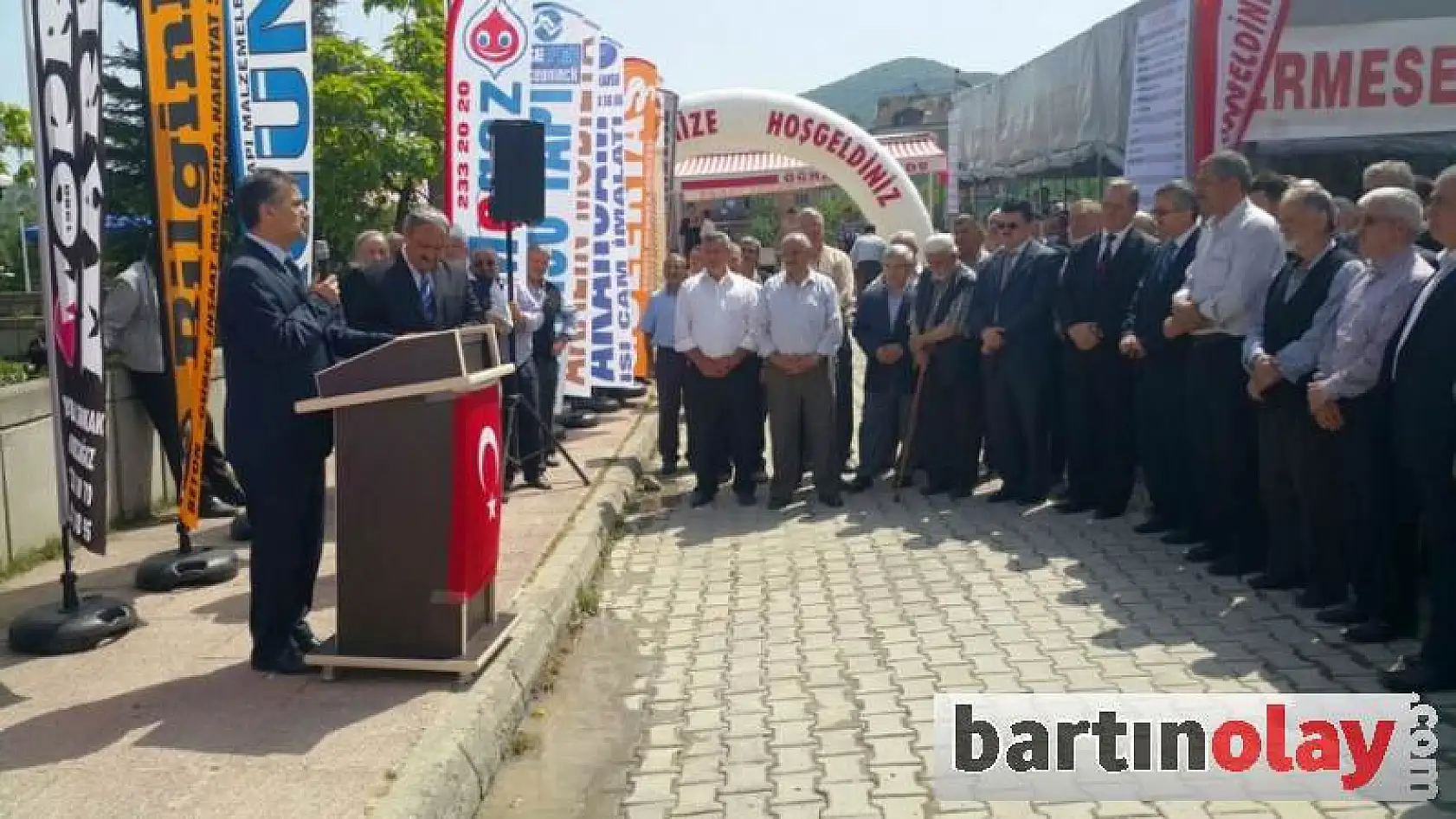 Kozcağız'da Hayır Çarşısı Açıldı