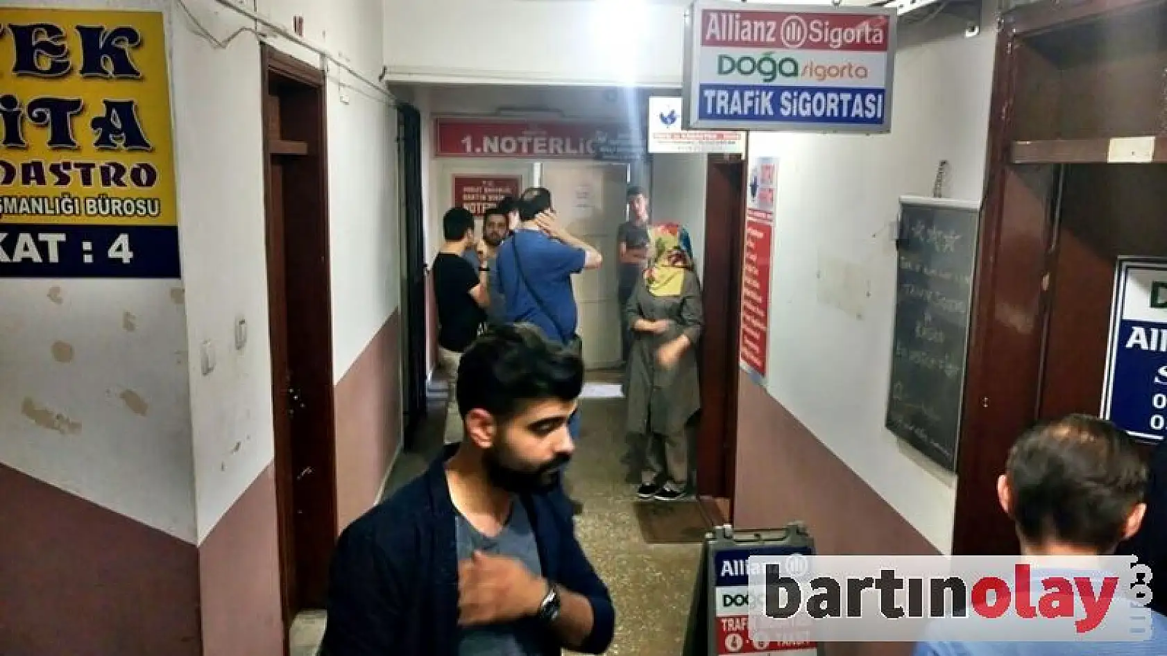 Bartın'da iş hanına hırsızlar girdi