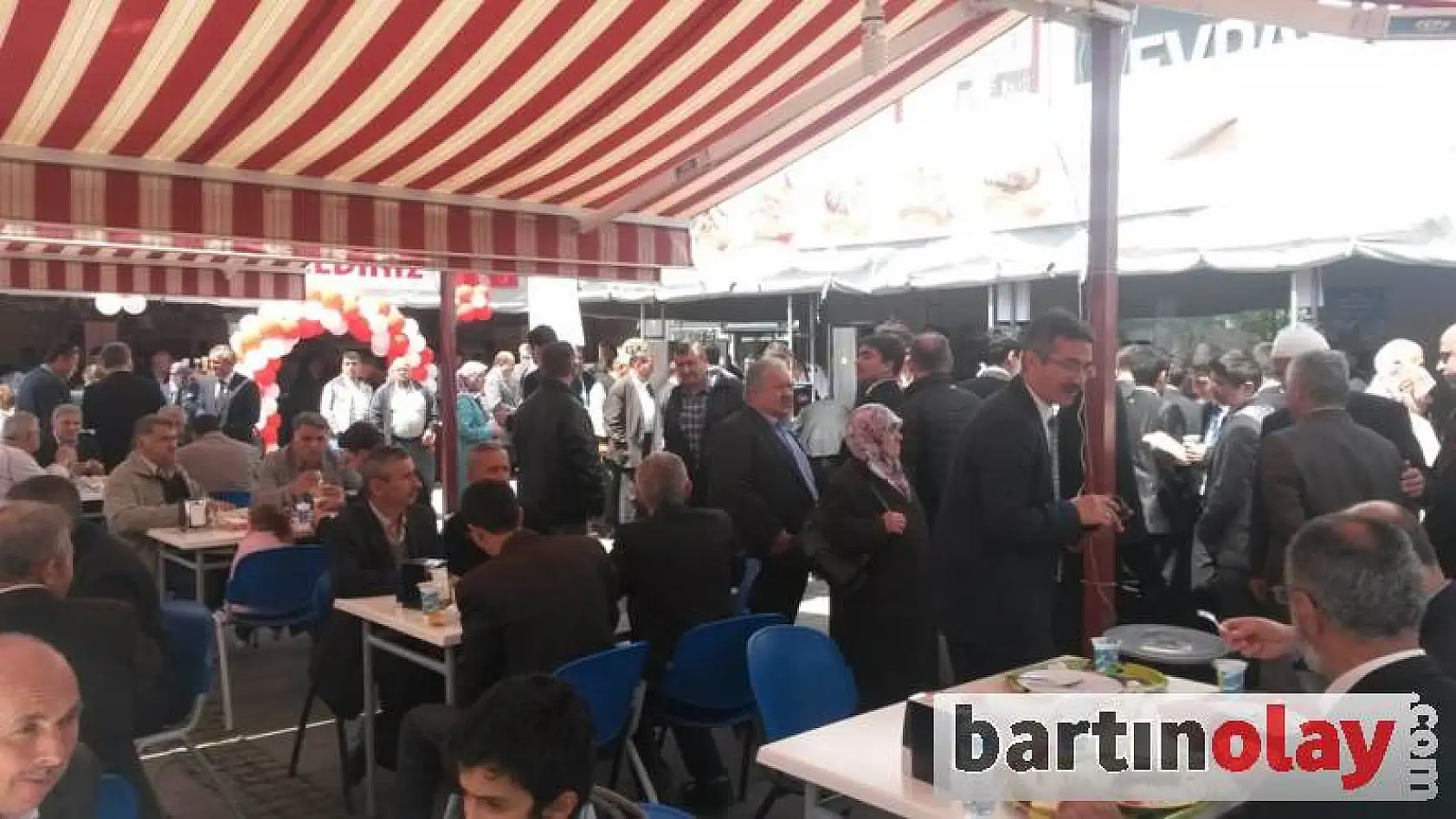 Hayır Çarşısına Görkemli Açılış