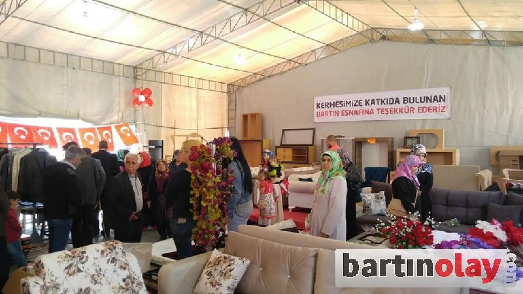 Geleneksel Hayır Çarşısı Açıldı